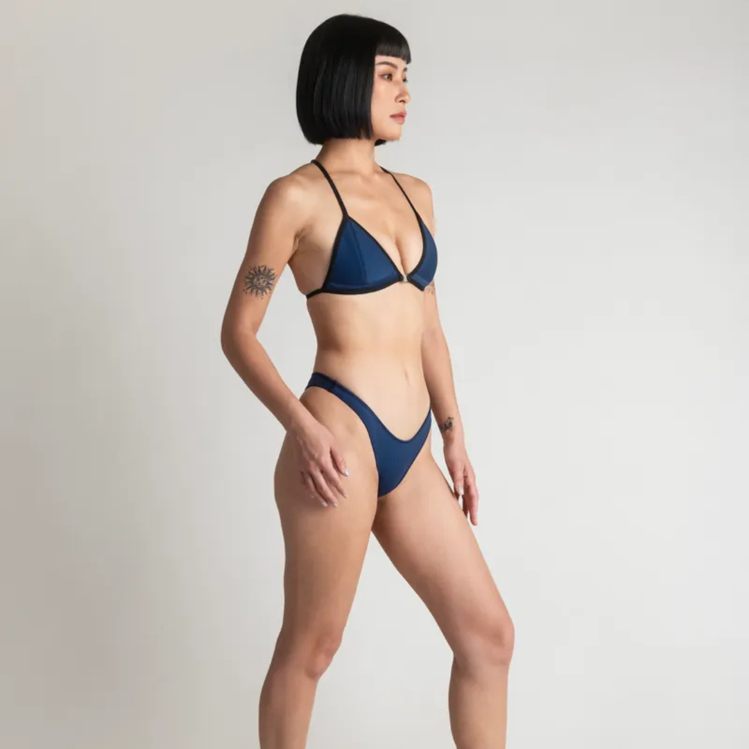 ▲TIMU 1.5mm NEO 前扣三角比基尼 TOP / 海軍藍 Navy Blue