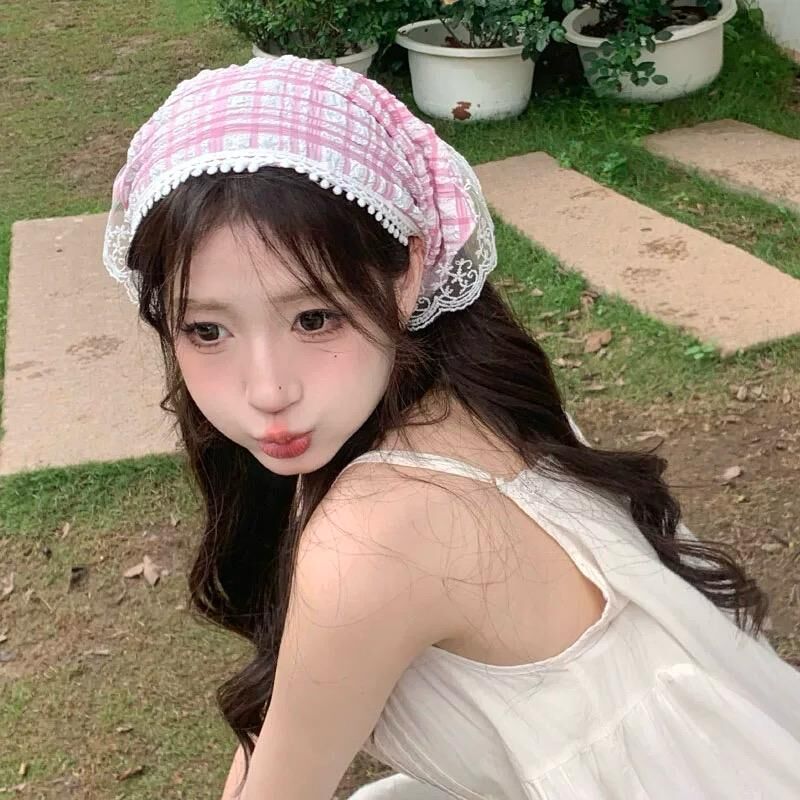 Candy Color Plaid Lace Edge Triangle Scarf