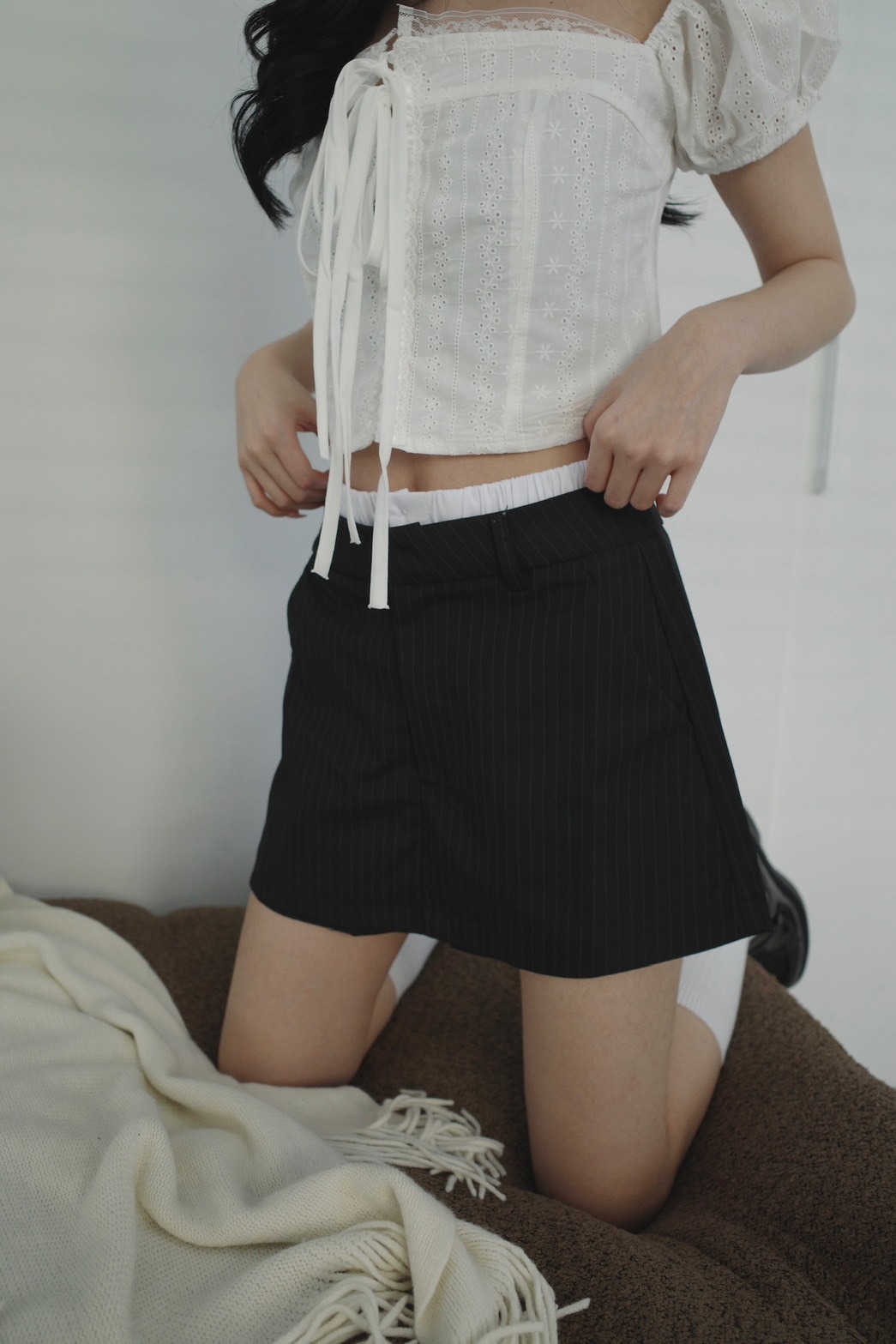 <女裝現貨💗> M17 直條紋拼接 西裝短褲裙 兩色