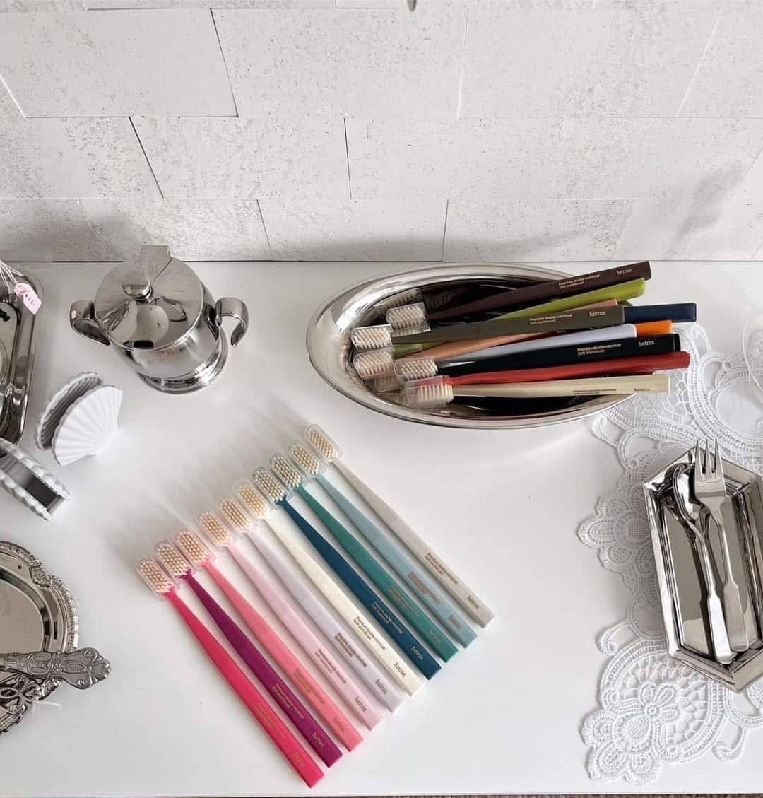 預購 韓國𝙃𝙀𝙏𝙍𝘼𝙎牙刷