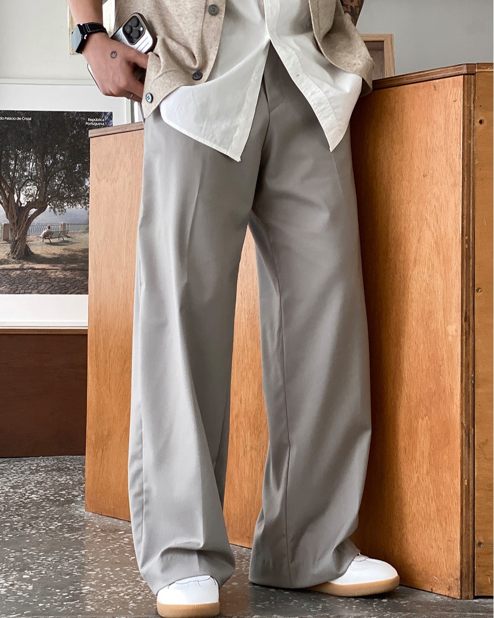 半寬鬆薄款闊腿西裝褲