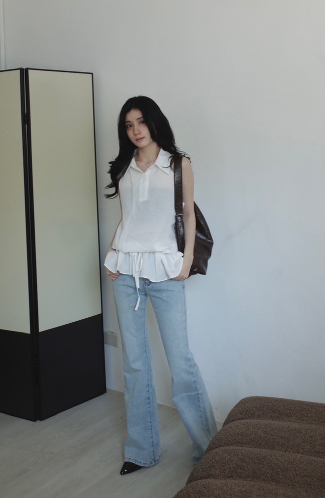 <女裝現貨💗> M21 高腰喇叭牛仔褲(附腰帶) 兩色