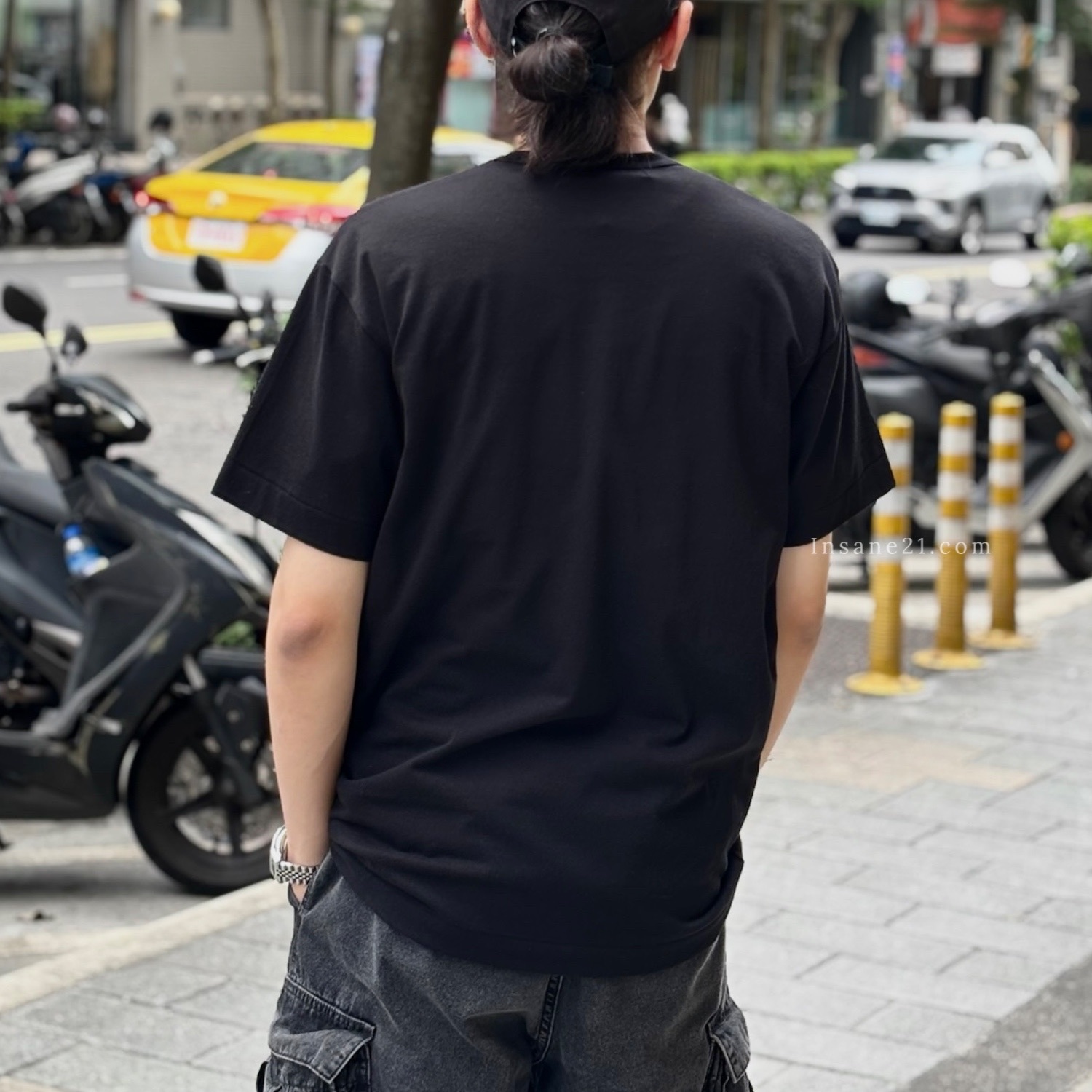 日本潮牌 COMME DES GarcoNs 川久保玲 簍空愛心 倒心 倒立愛心 短袖 黑