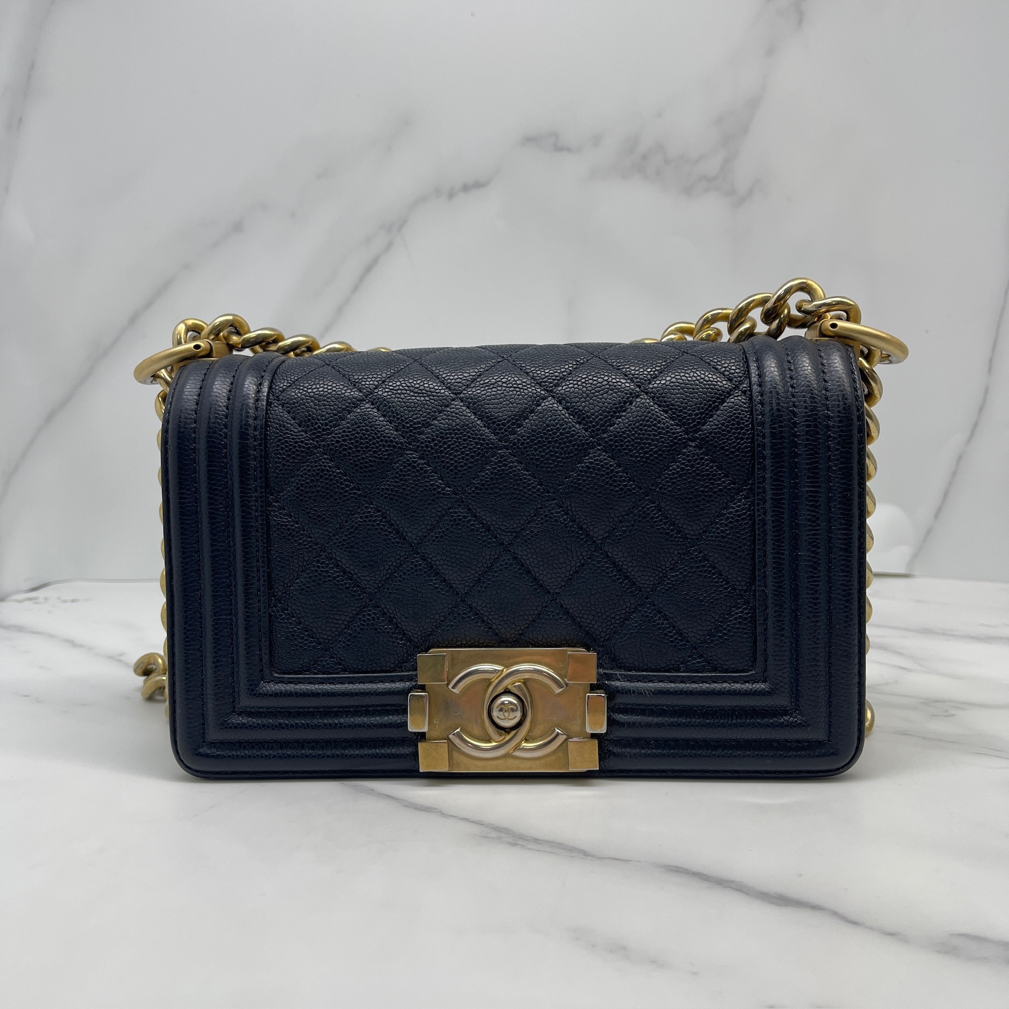 Chanel Boy 20（Navy）