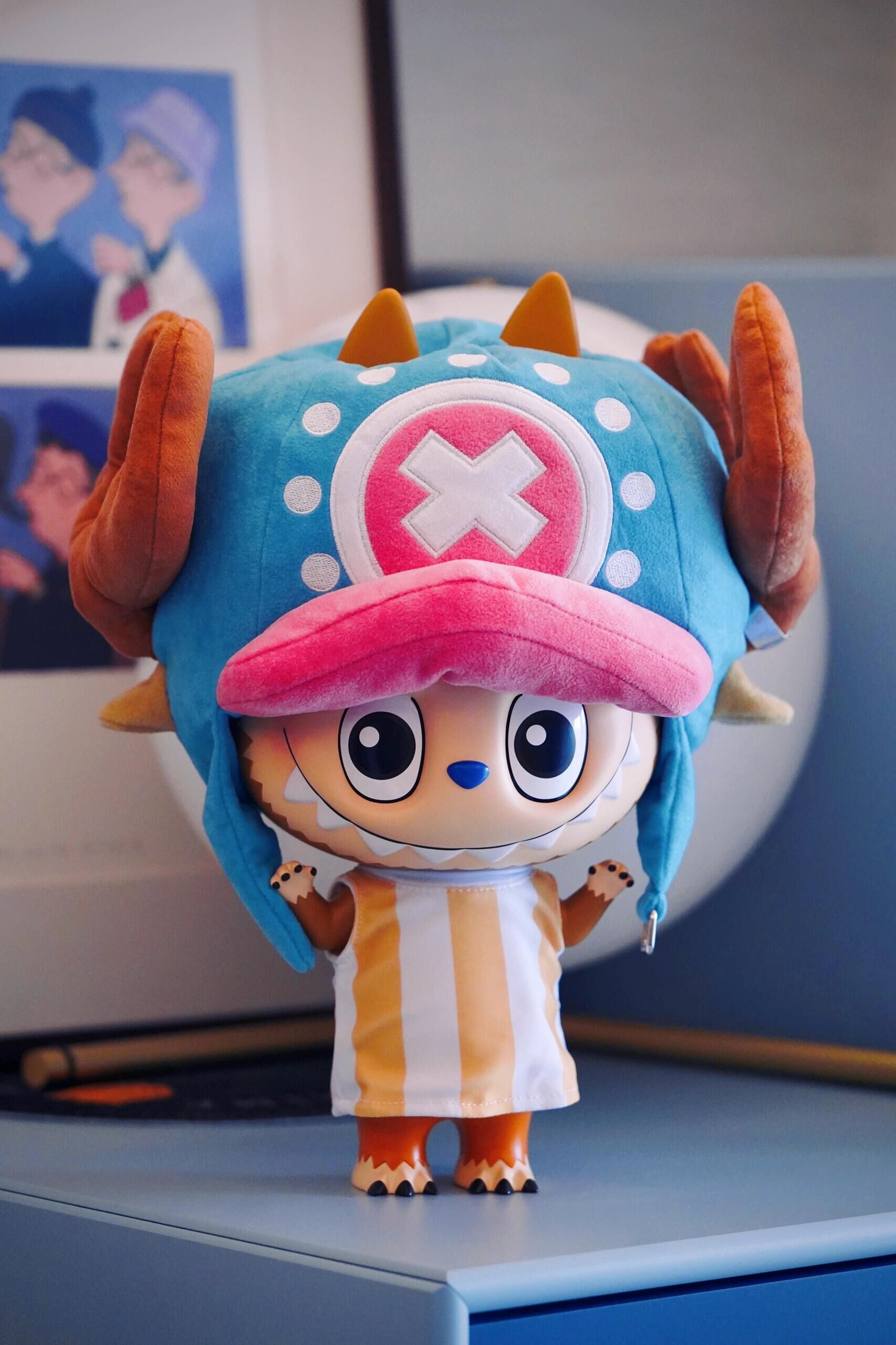 POPMART 泡泡瑪特 x ONE PIECE 海賊王 MEGA LABUBU 托尼托尼.喬巴 可動公仔 毛絨帽子 400%/預購