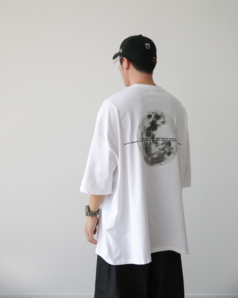 TSUKI 月亮寬鬆短袖T卹