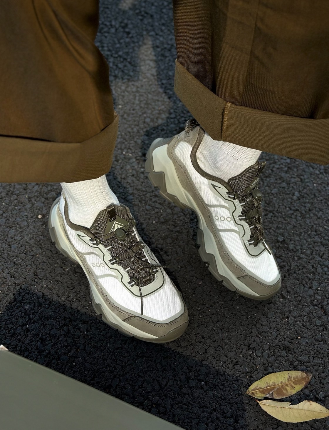 Saucony x Teenie Weenie CANYON WLK 戶外機能鞋 灰綠色