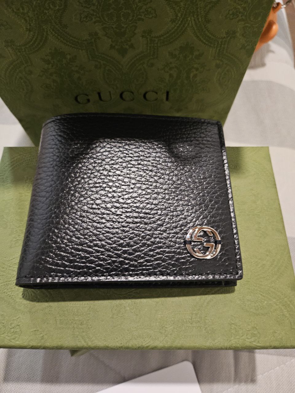 [E] GUCCI BLACK MEN'S WALLET LEATHER BIFOLD W/ COIN COMPARTMENT , 610466CA02N-1000-U (EGC21)