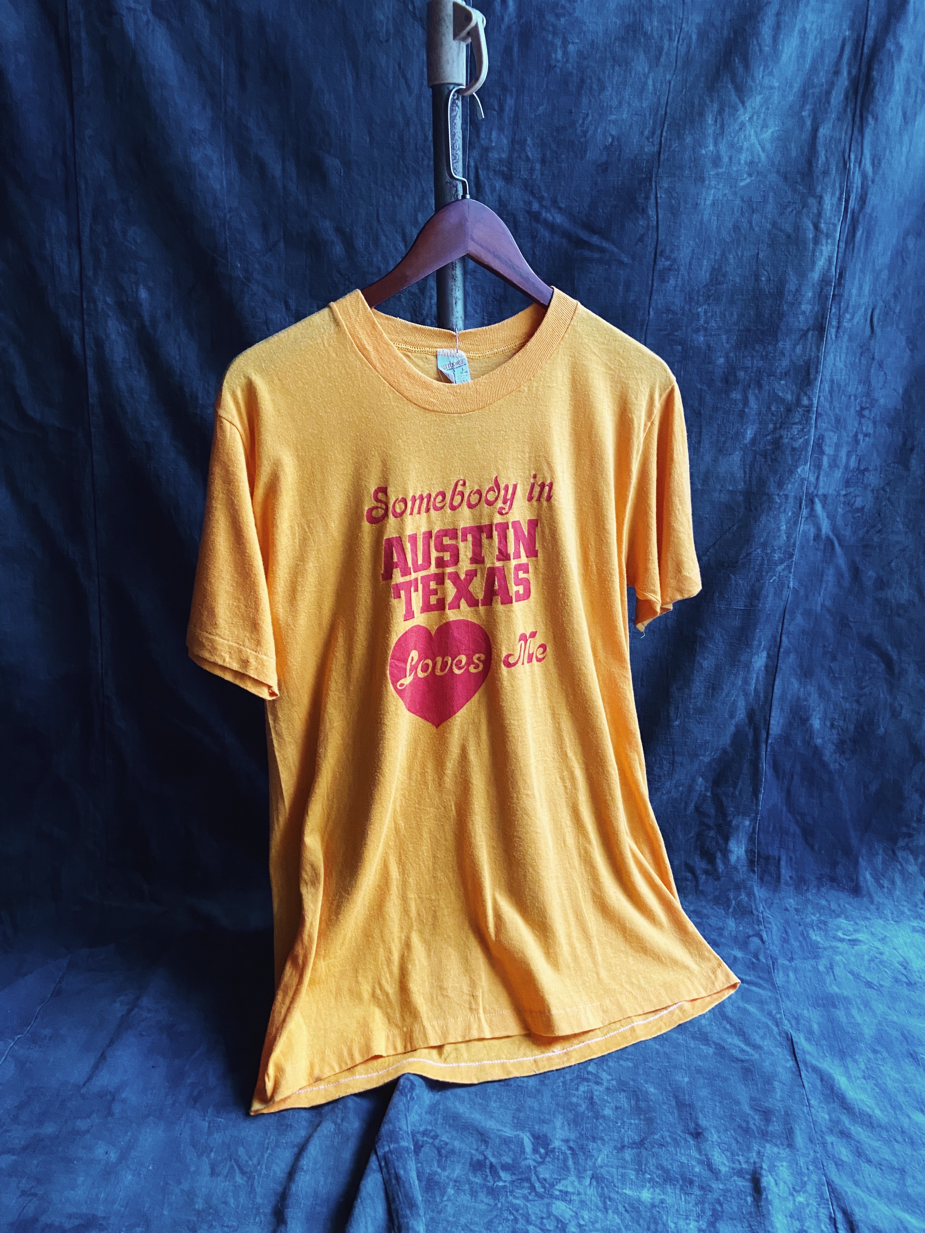 Vintage T-shirt “AUSTIN TEXAS” / 美國 標語紀念 古著短踢 黃