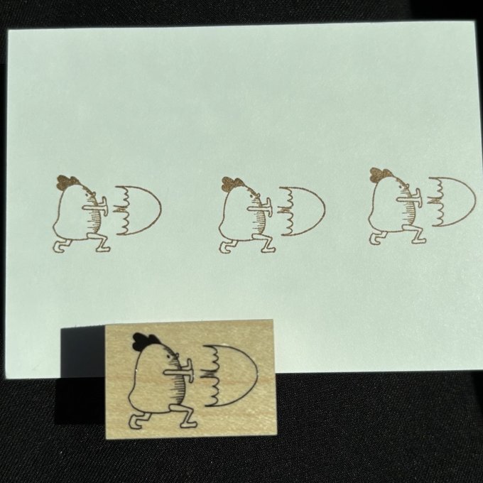 日本YUN．雞媽媽-波動炮 2x3cm原創櫸木印章