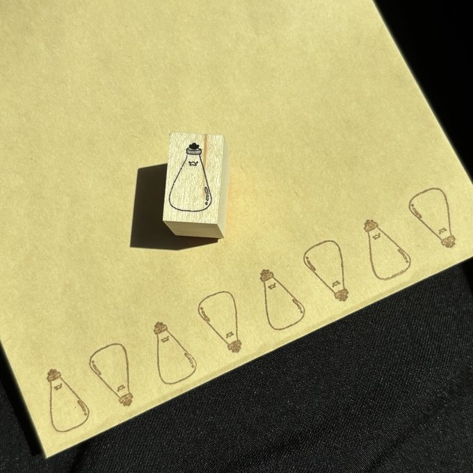 日本YUN．美奶滋 1.2x2cm原創櫸木印章