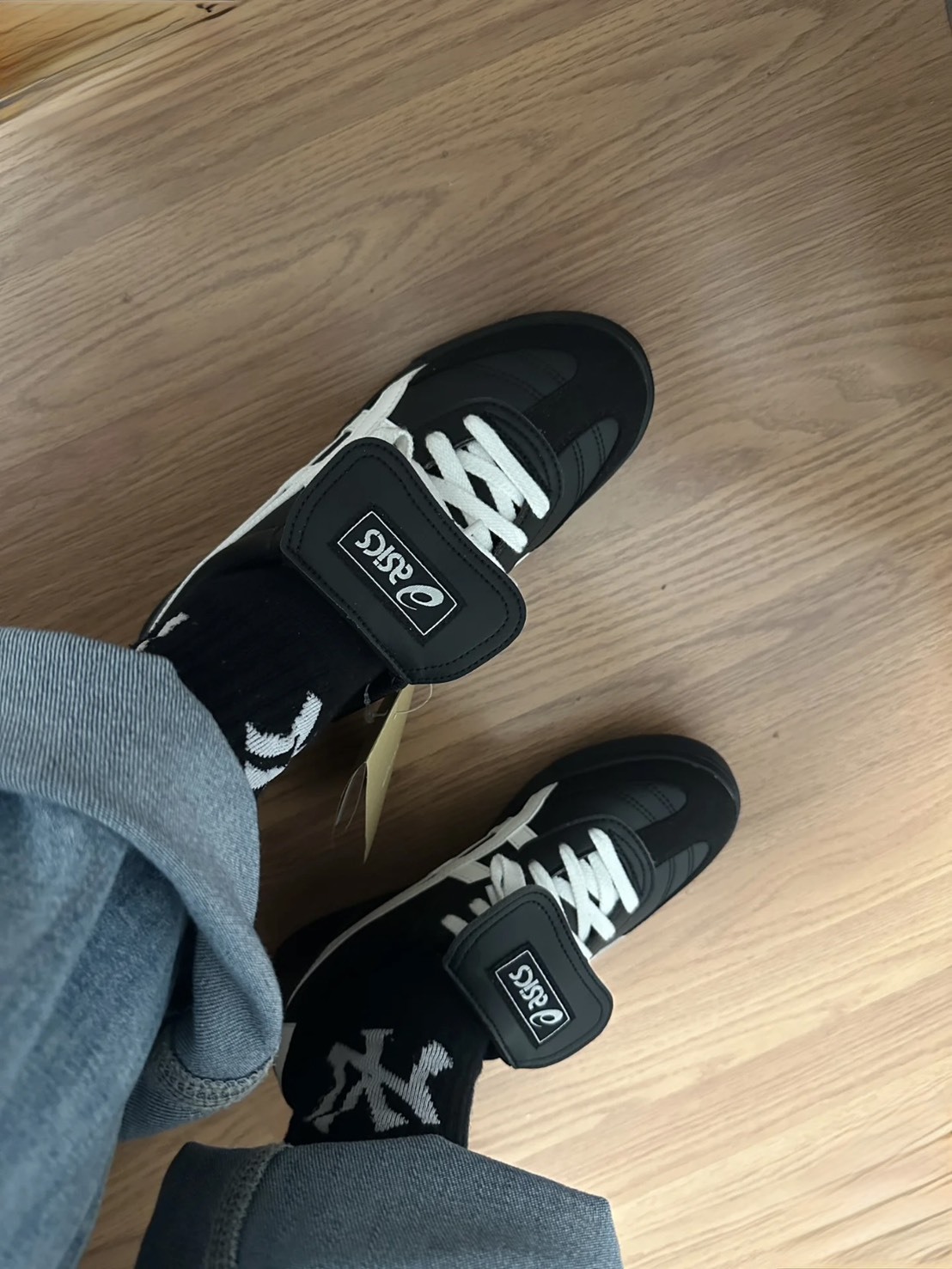 ASICS AARON 2.0 翻蓋黑