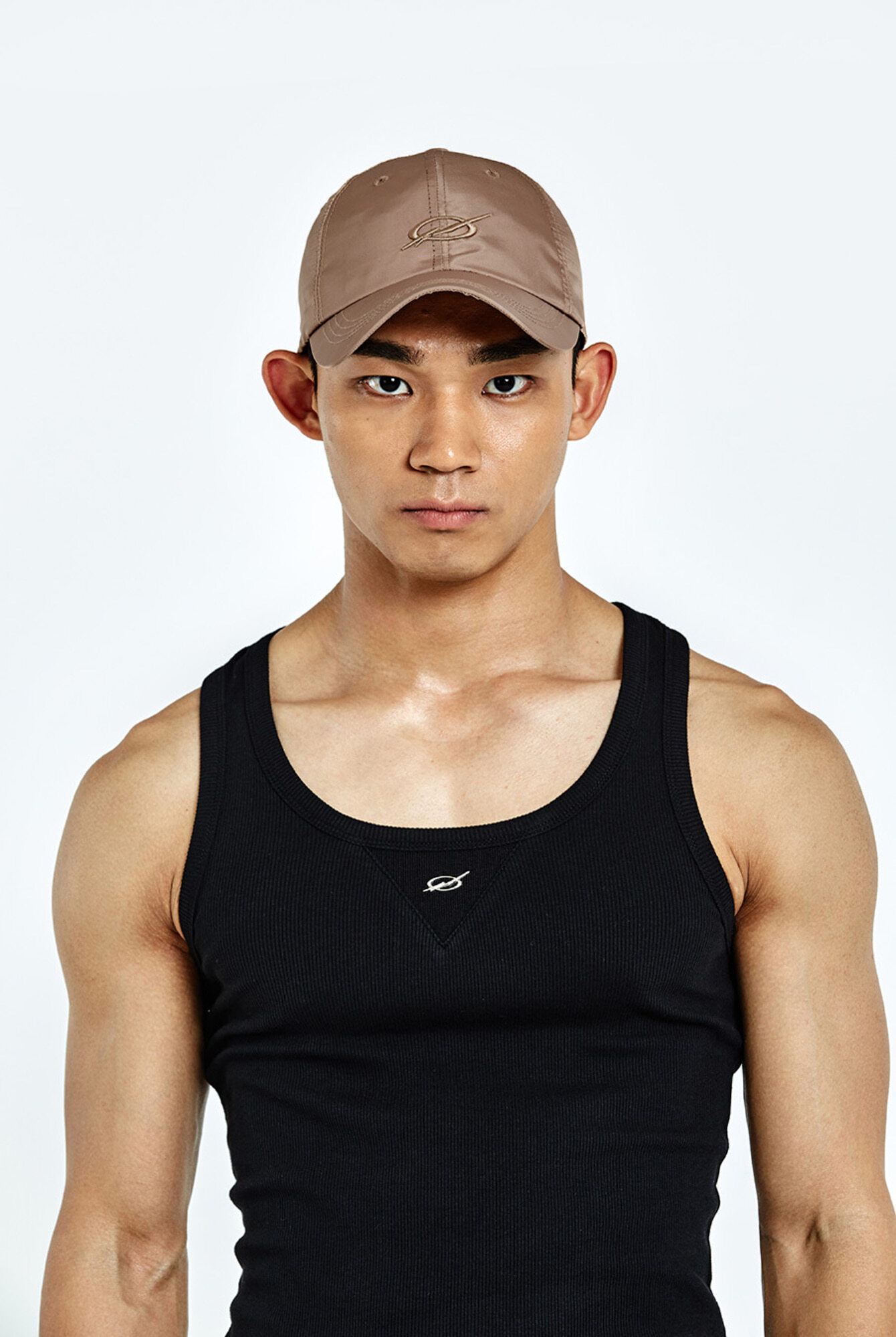 閃亮 LOGO 標誌刺繡帽－金色