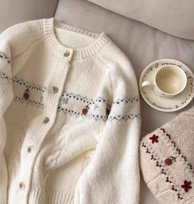 Floral Embroidery Round-Neck Jacket