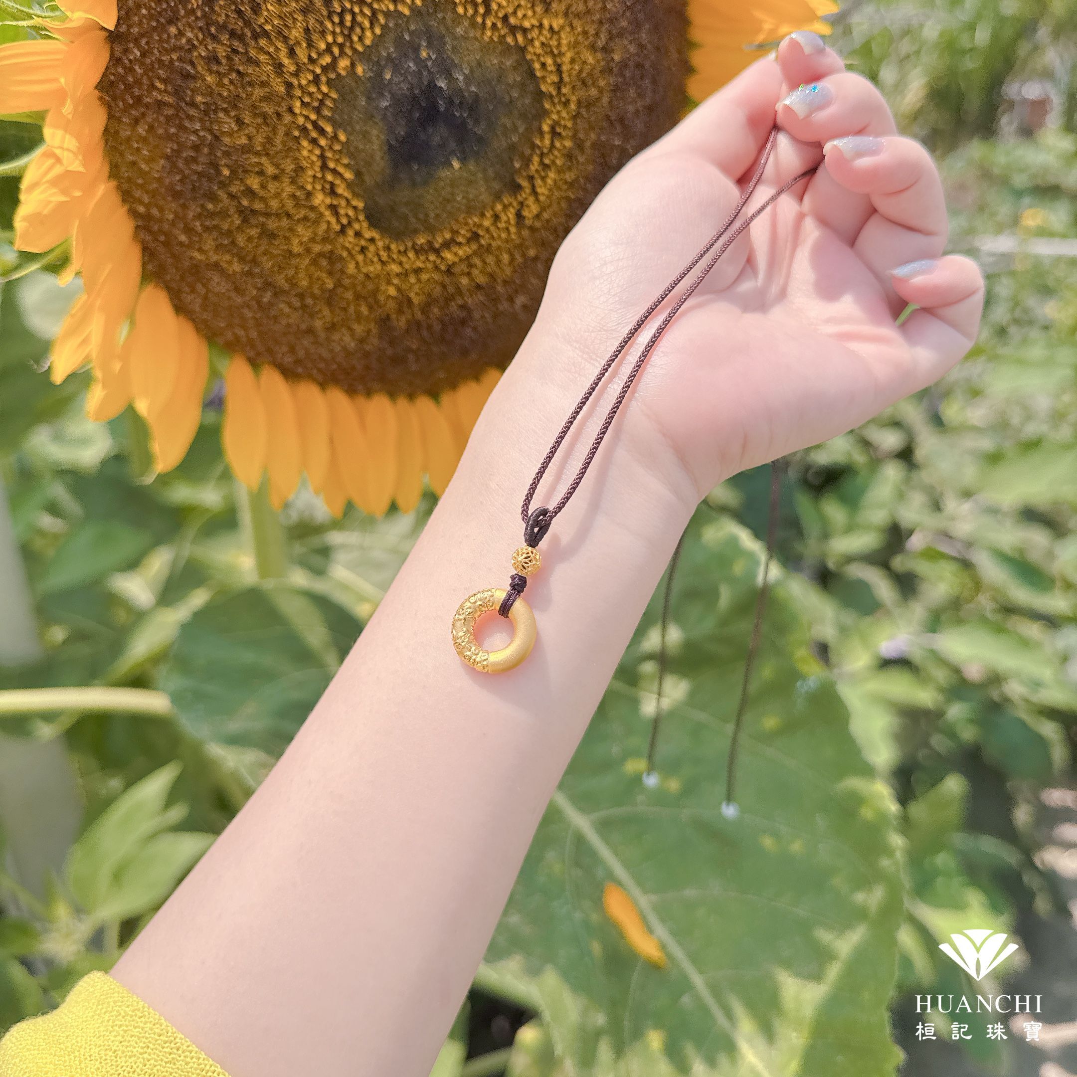 卷草紋平安扣 黃金墜子