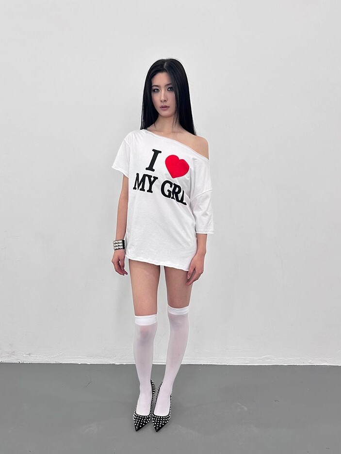 ArtByTastybabe I LOVE MY GIRL 印花 斜肩短袖 T