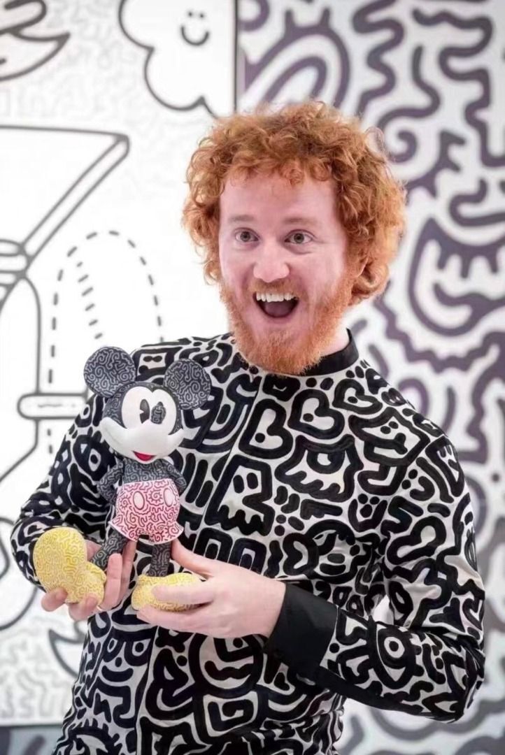 Apportfolio Mr Doodle x Disney Micky 塗鴉先生 米奇 40cm
