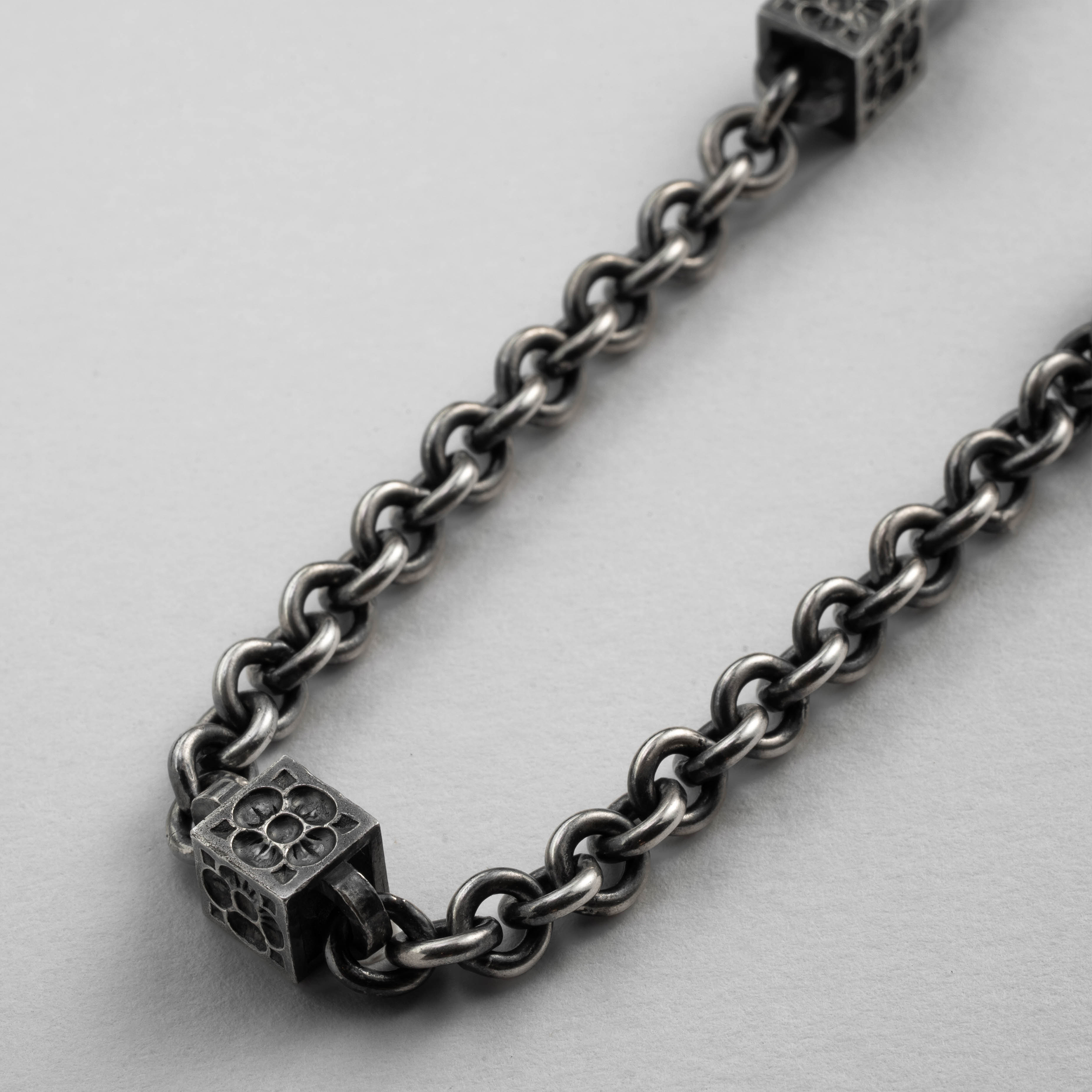 M_CUBE_CHAIN