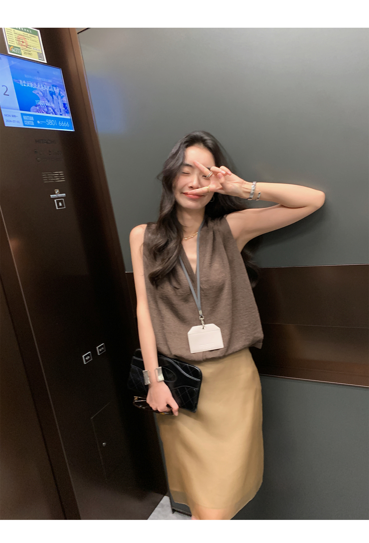 涼感薄針織 堆疊翻領無袖上衣(深藍/灰/棕)