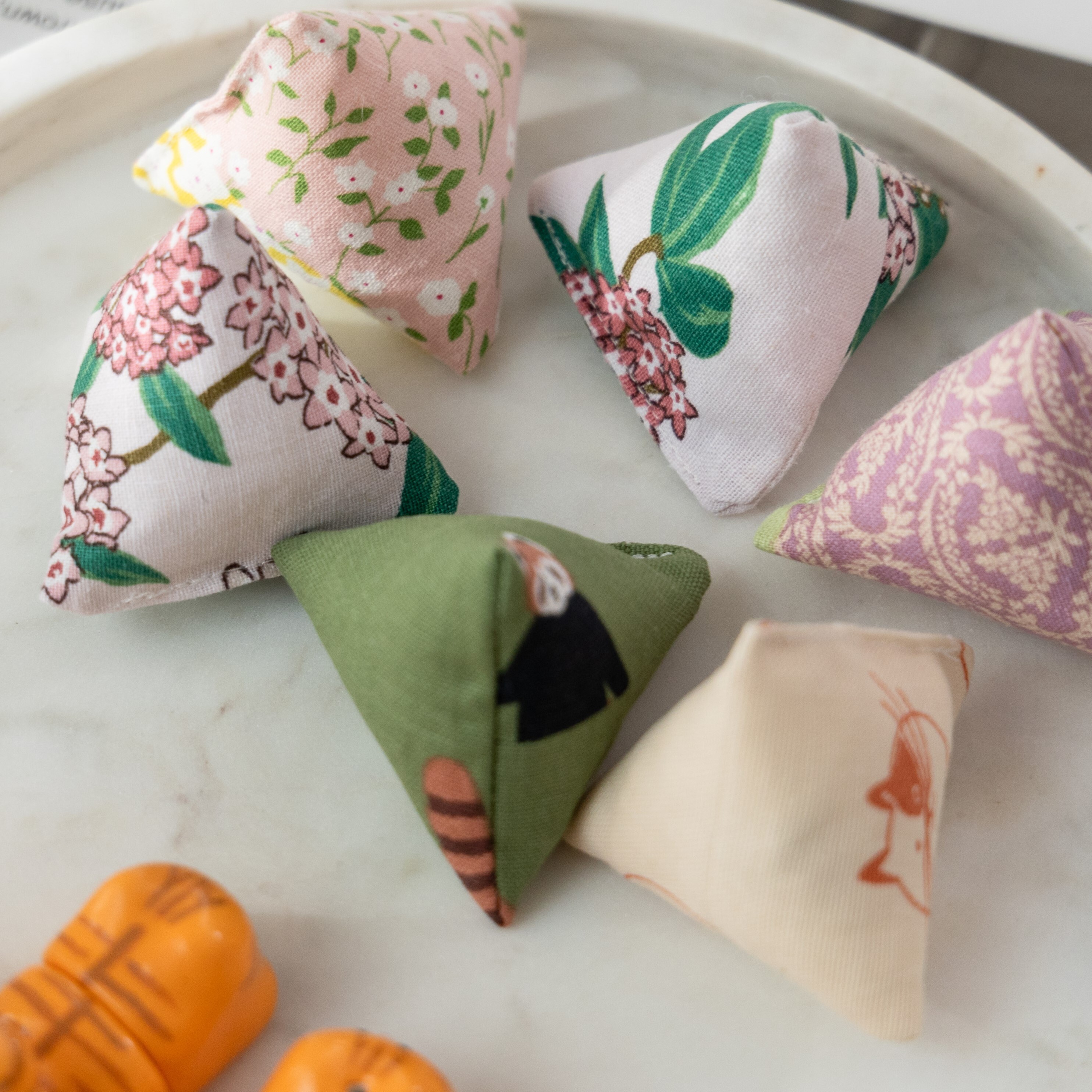 三角小枕┃共兩款