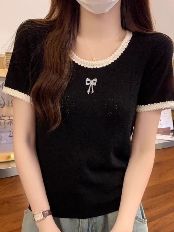 [2 PCS FOR RM50] Sweet & Sassy Cutout Round Neck Tee