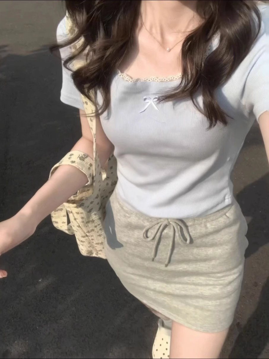 [2 PCS FOR RM50] Innocent-Chic Lace Trim Bow Short Sleeve Top