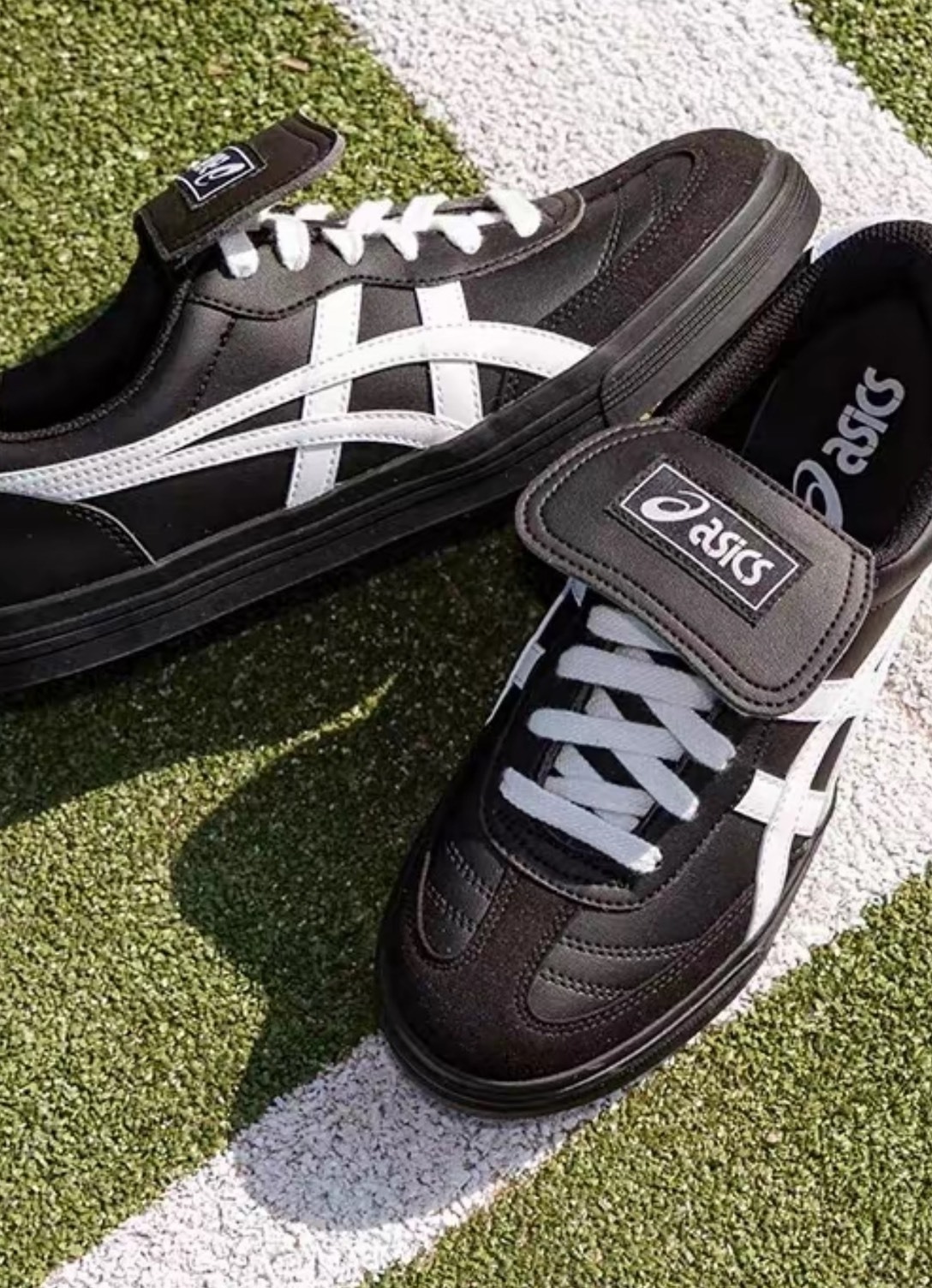 Asics Aaron 2.0 黑色低幫板鞋 男女同款