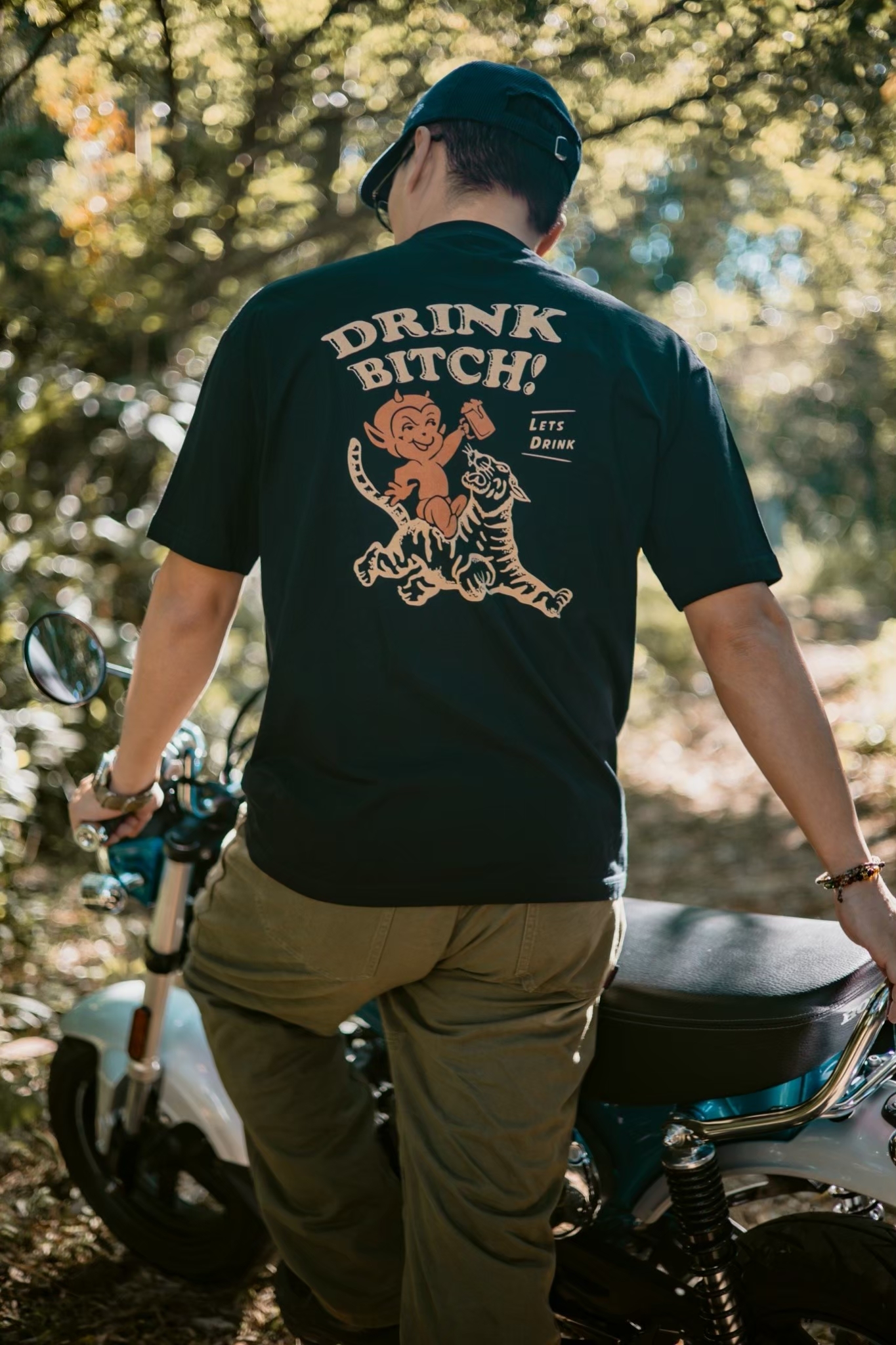 【AFTER WORK】DRINK BITCH 短TEE