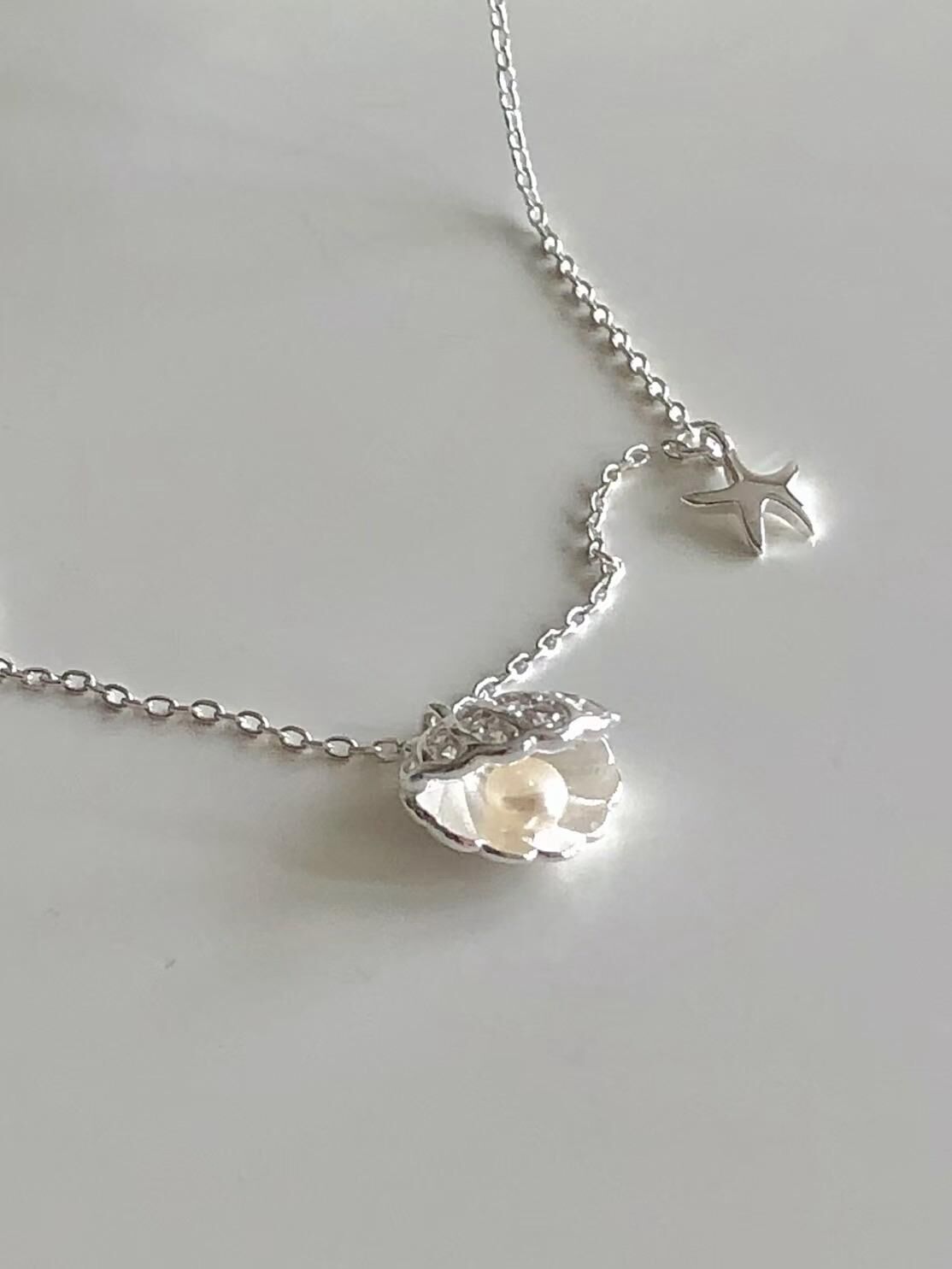 S925 silver cubic clam with pearl necklace