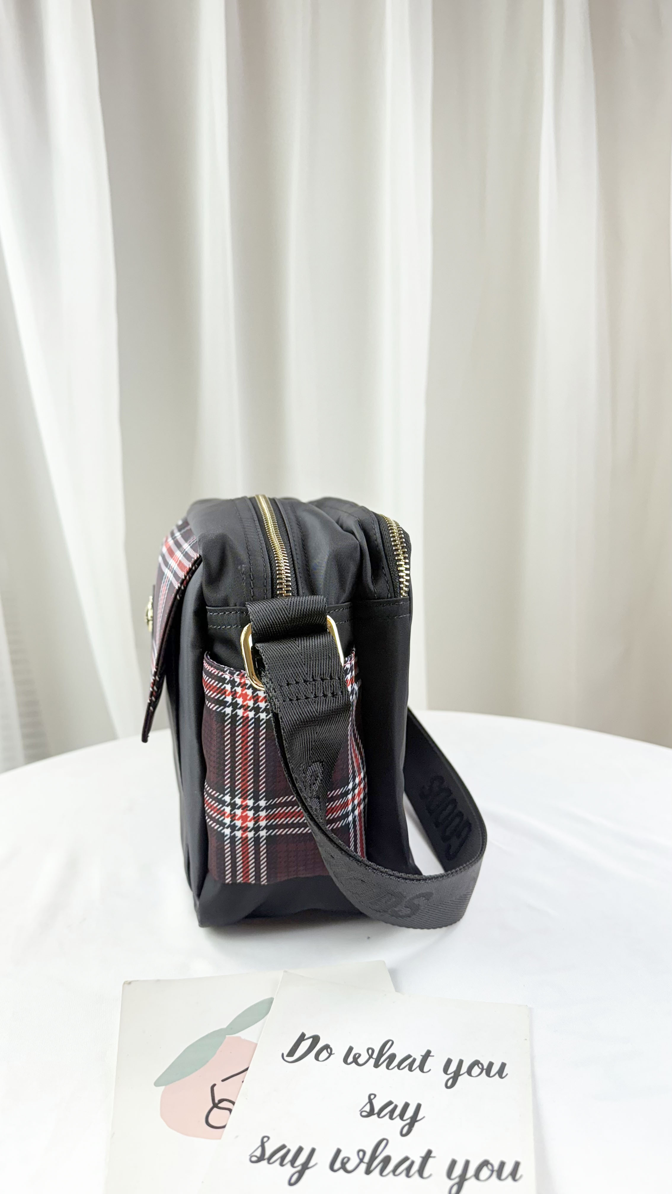 GOODS 英倫格紋紅拼色防潑水肩背包 / 側背包 #2904