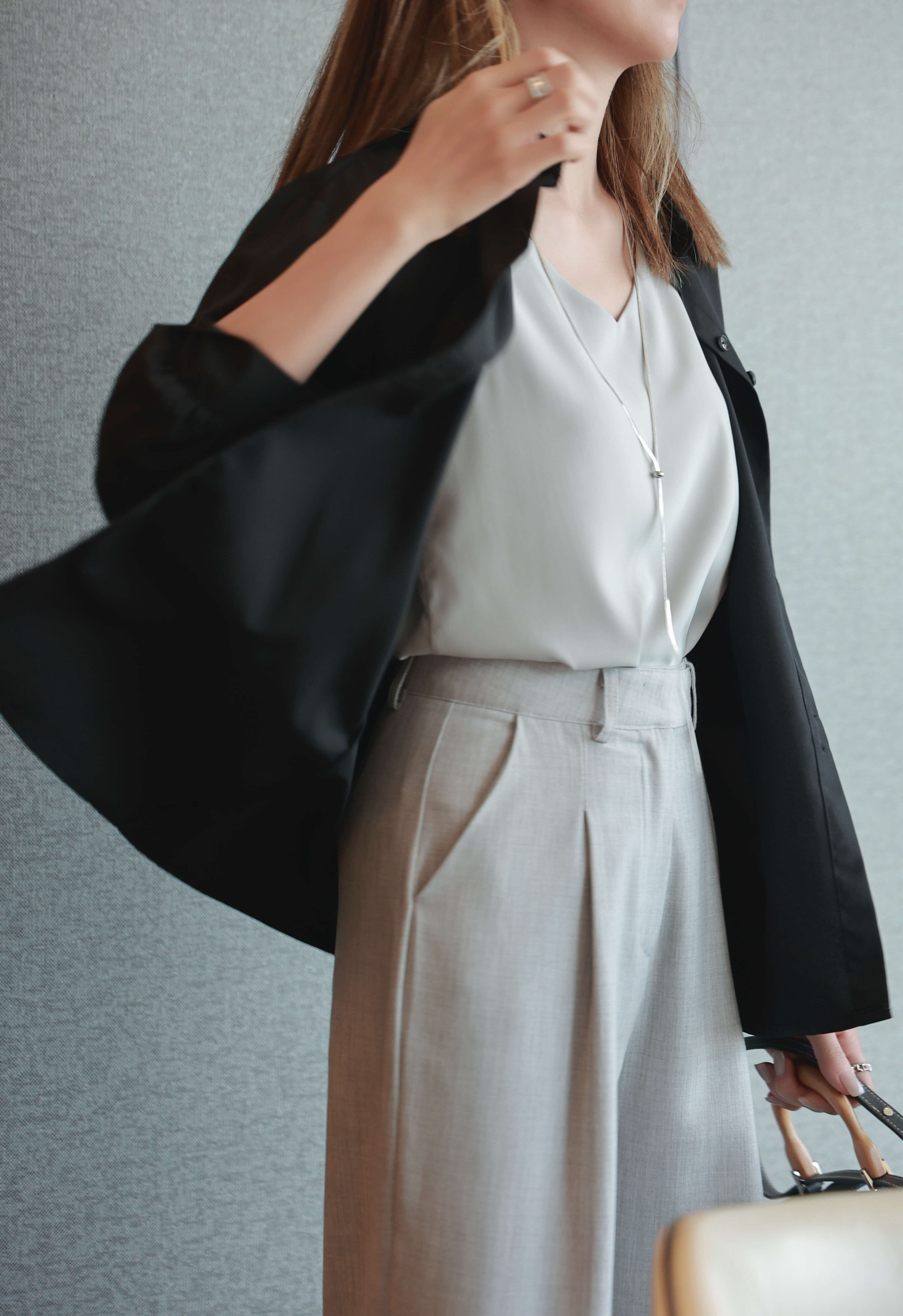 Double Pleat Linen-Blend Pants_PT255L06