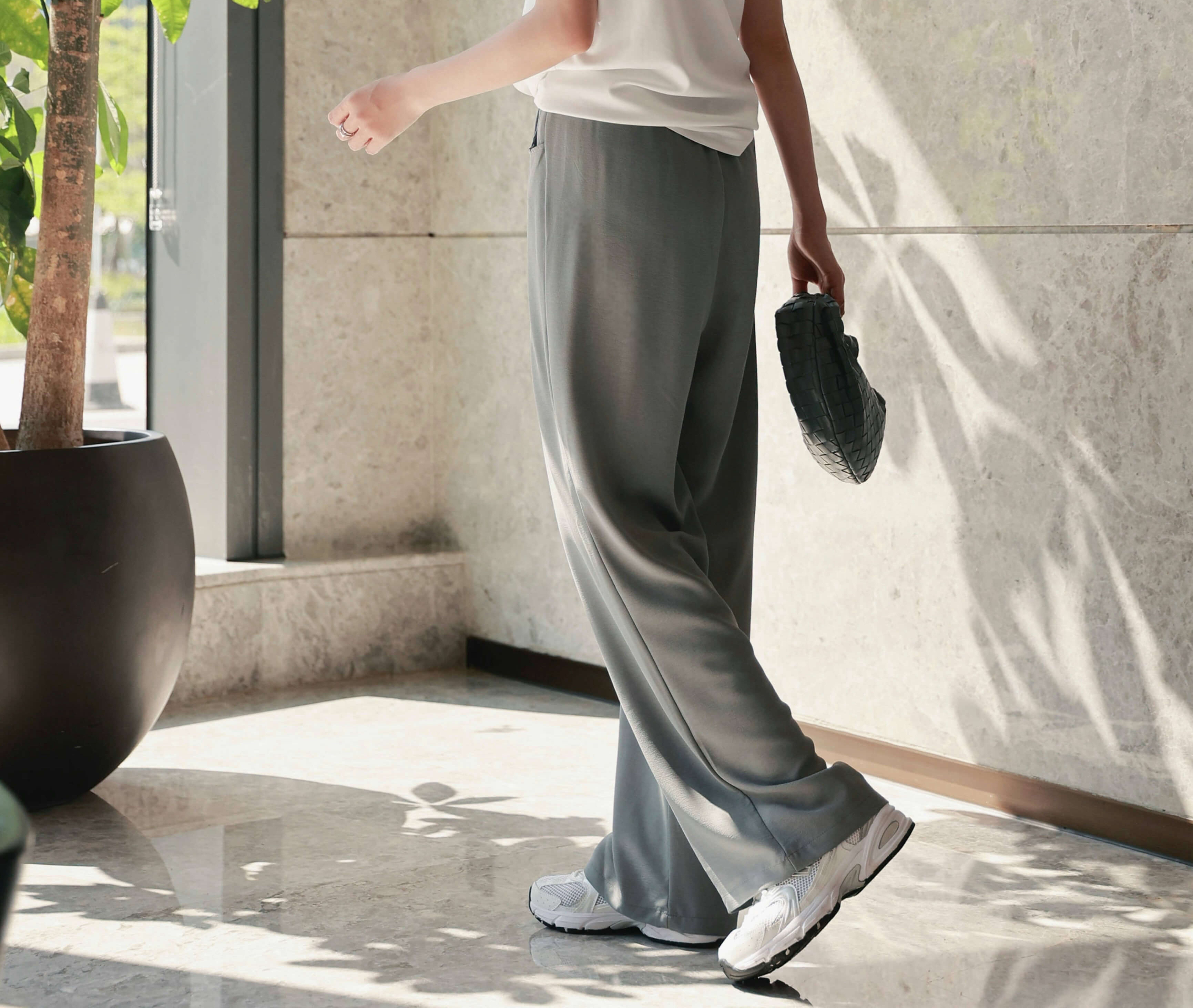 Lightweight Elasticated Waist Pants_PT255L18