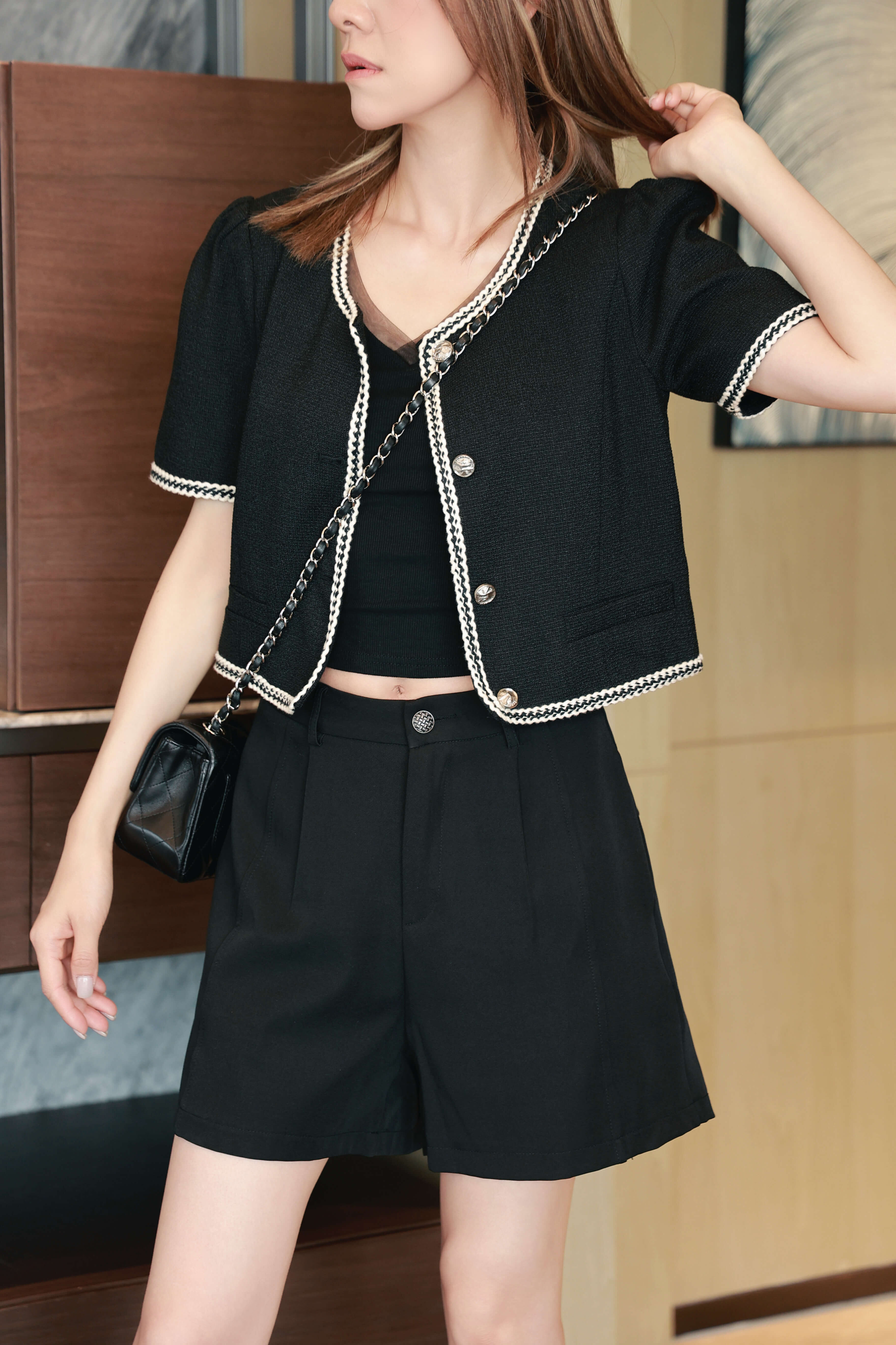 Mesh Trimmed Cropped Slim Tee_TP255L23