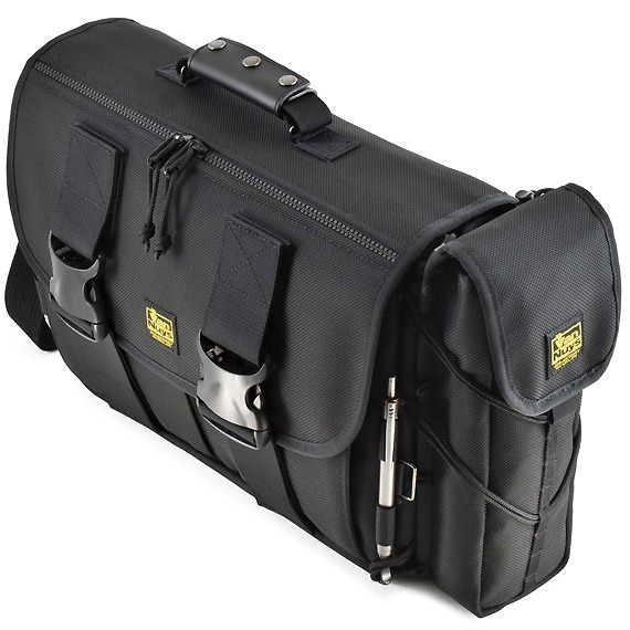 VanNuys Multi Functional Shoulder Bag