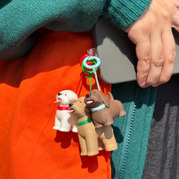 <熱狗小隊🌭>泰國爆紅文創 Hot dog 伸舌頭狗狗吊飾🐶