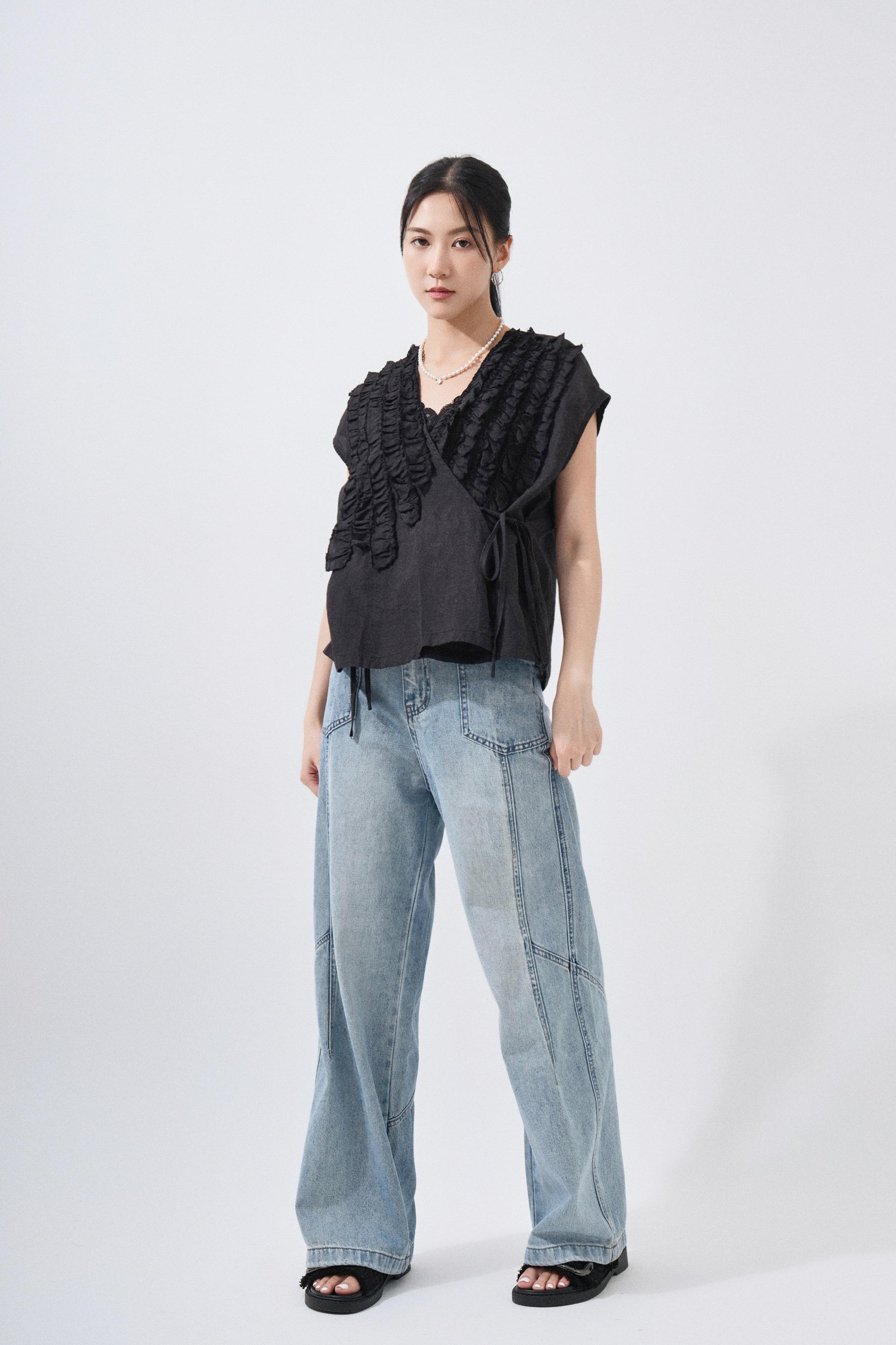 SS25_0213（外套＋上衣＋牛仔褲）