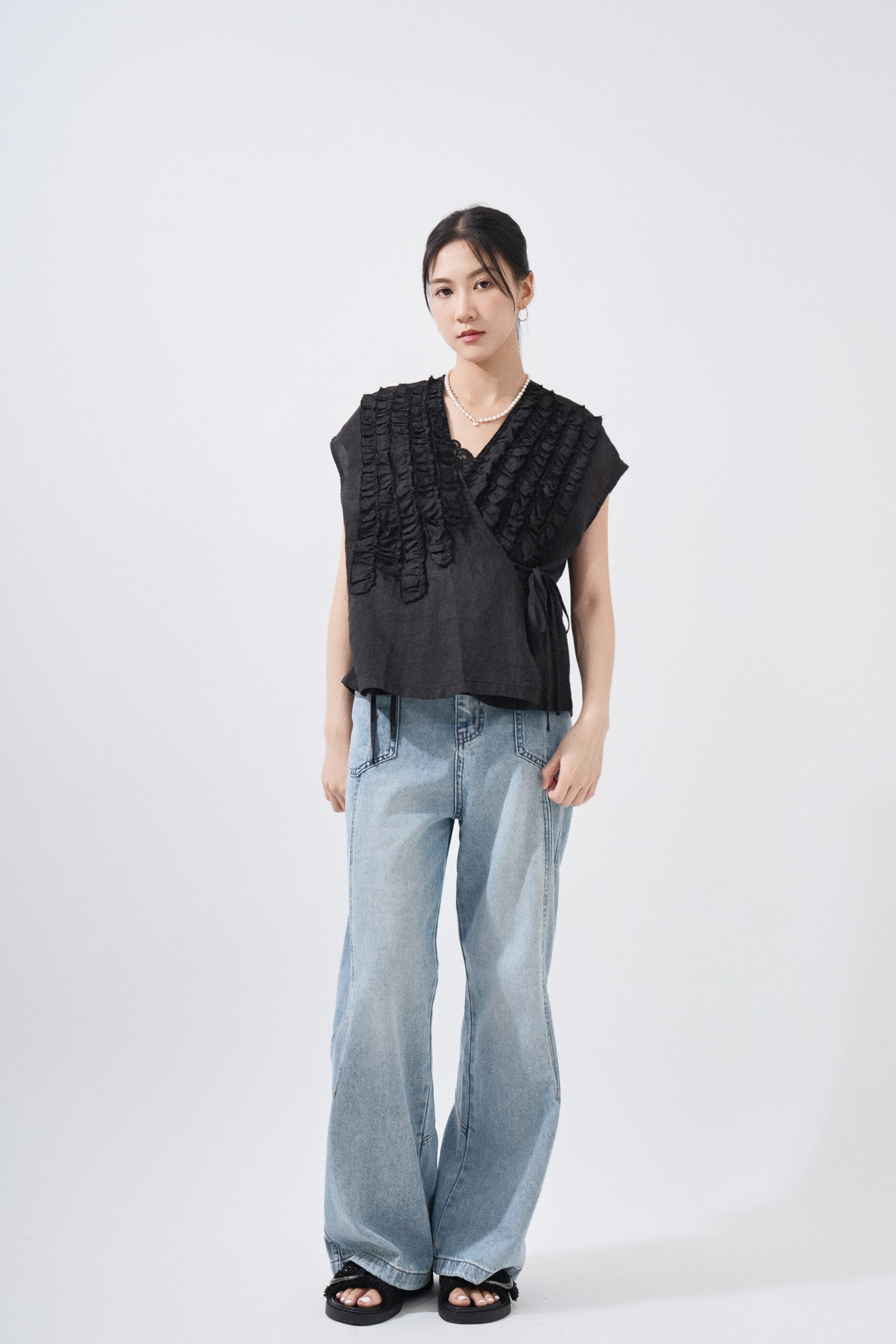 SS25_0213（外套＋上衣＋牛仔褲）