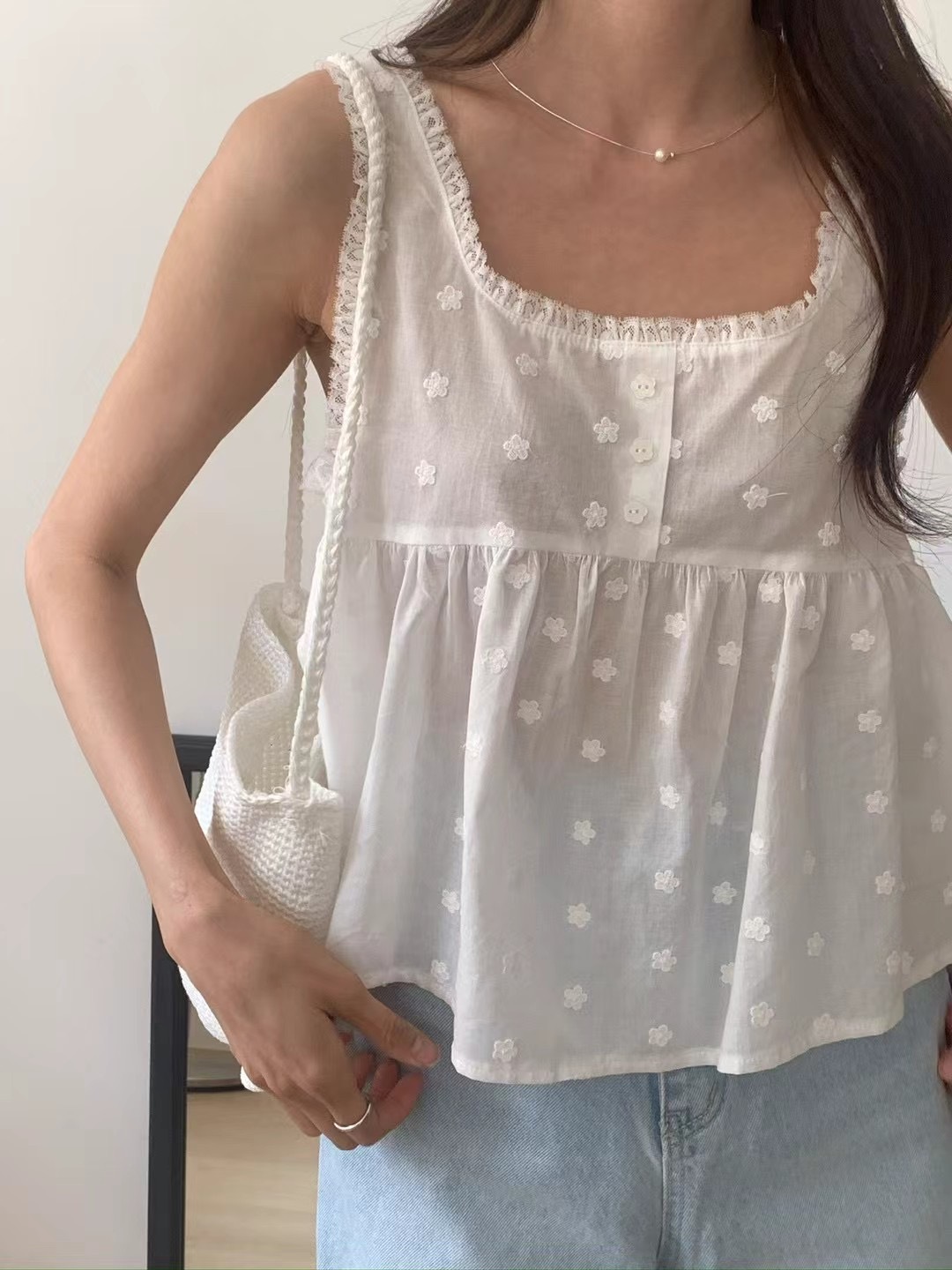 Embroidered floral lace layer vest