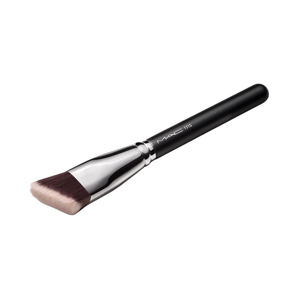 MAC BEAUTY 171S 平滑斜角粉底掃