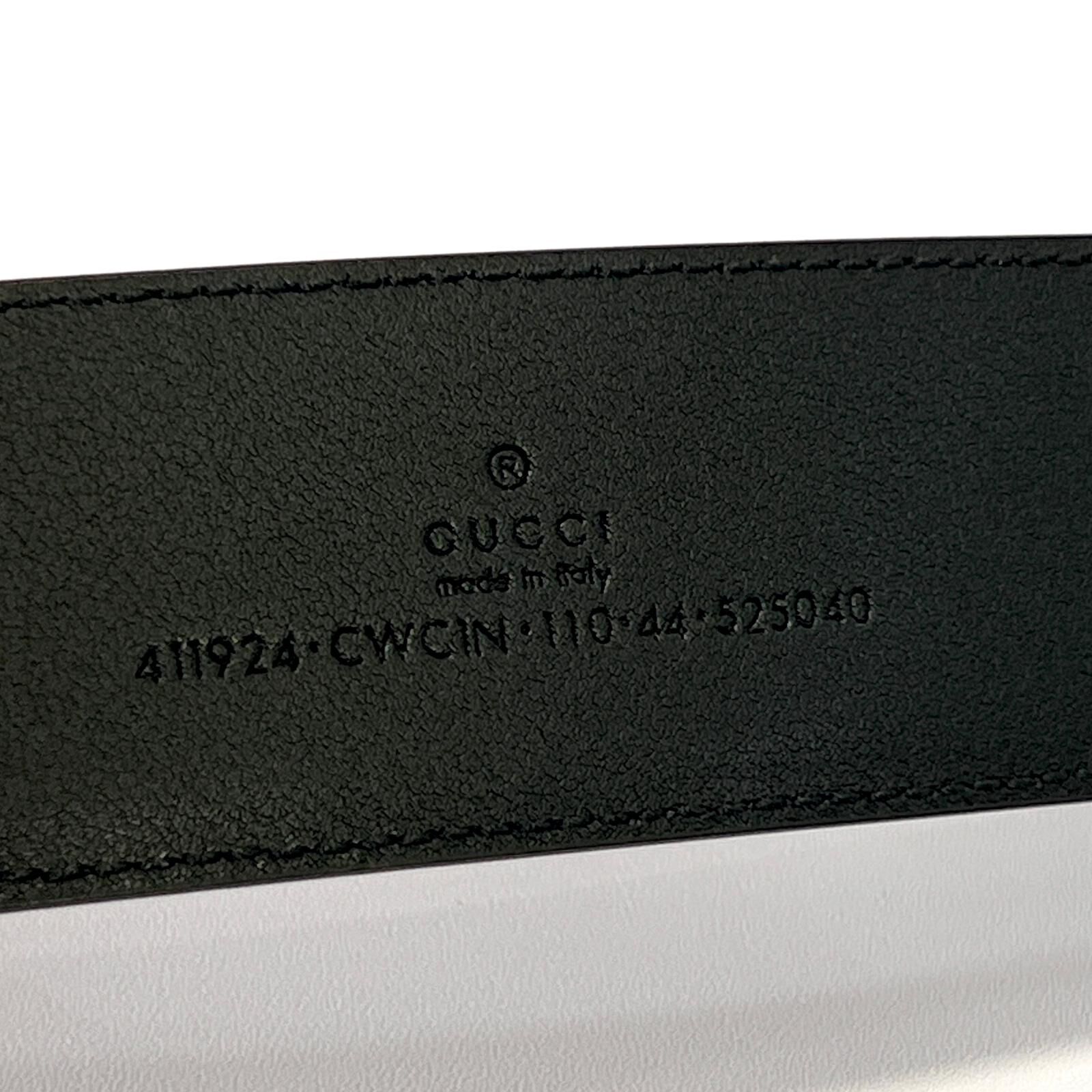 全新GUCCI皮帶 寬4CM 115碼 411924 CWC1N 1000 黑色壓花牛皮 Gucci Signature/互扣式G銀扣 #BRAND NEW #香榭站正品