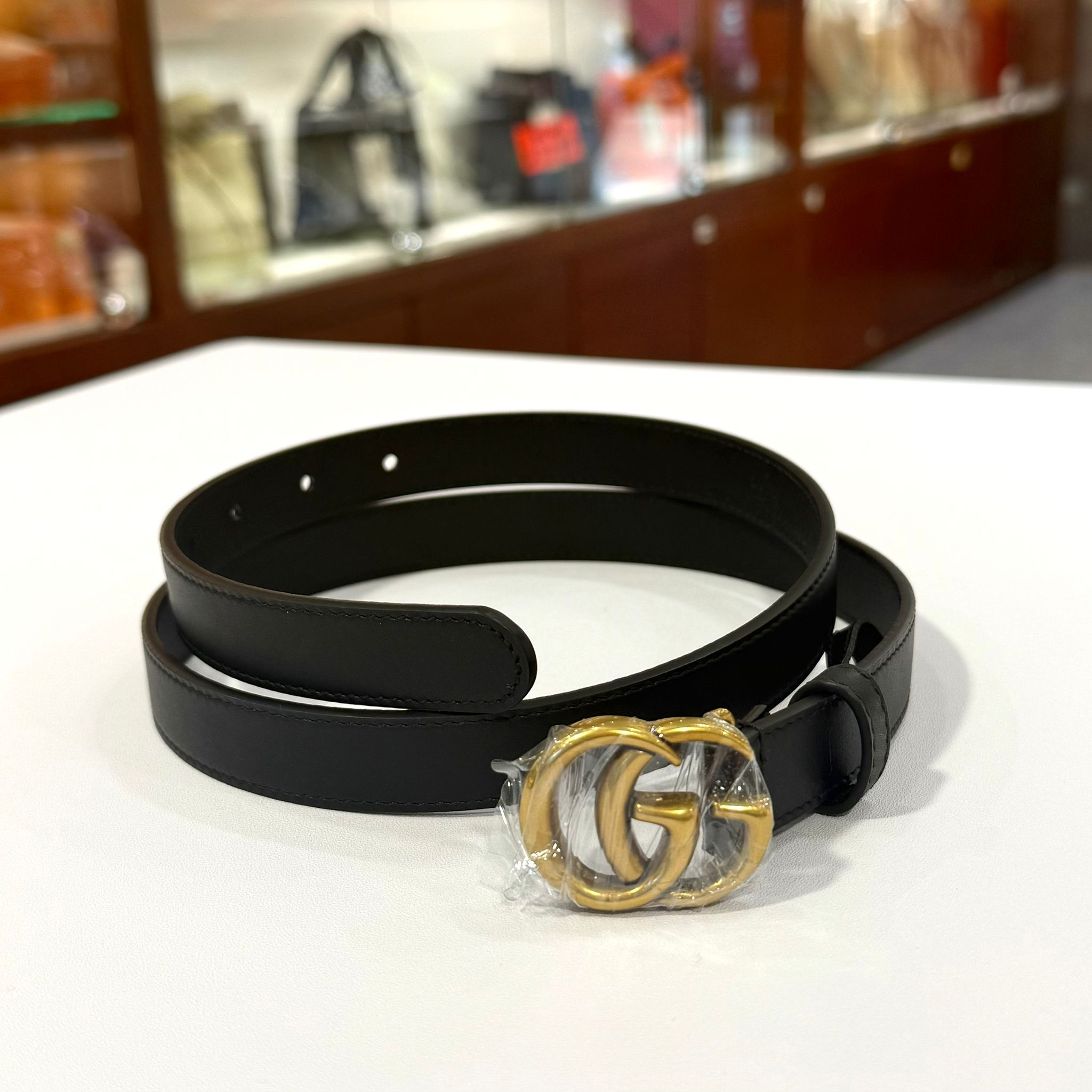 全新GUCCI皮帶 寬2CM 75碼 409417 AP00T 1000 黑色光滑牛皮 雙G復古金扣 #BRAND NEW #香榭站正品