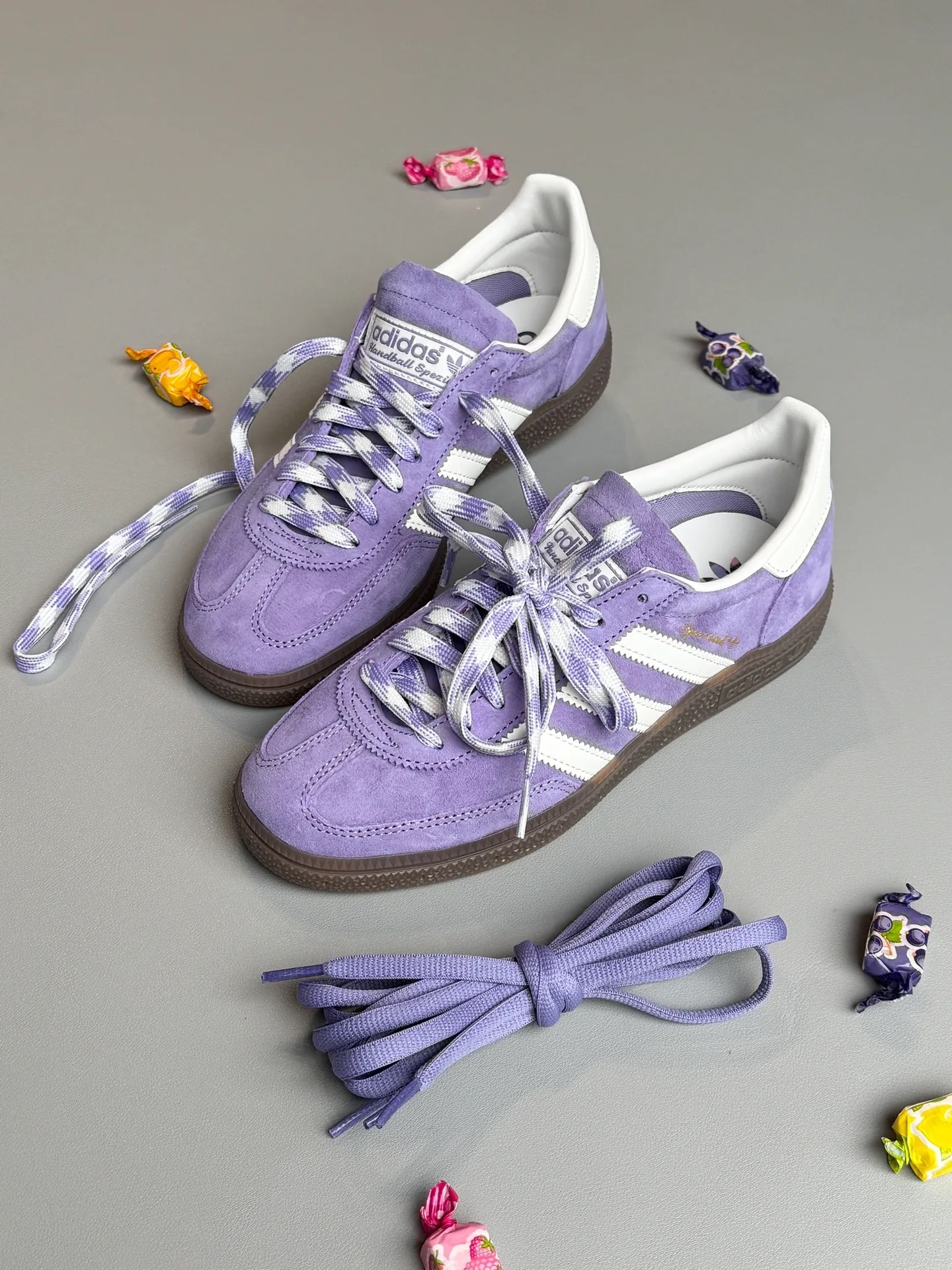 ADIDAS HANDBALL SPEZIAL 調色盤系列 葡萄紫 奶油白 編織鞋帶 男女鞋 KI5935 / 預購