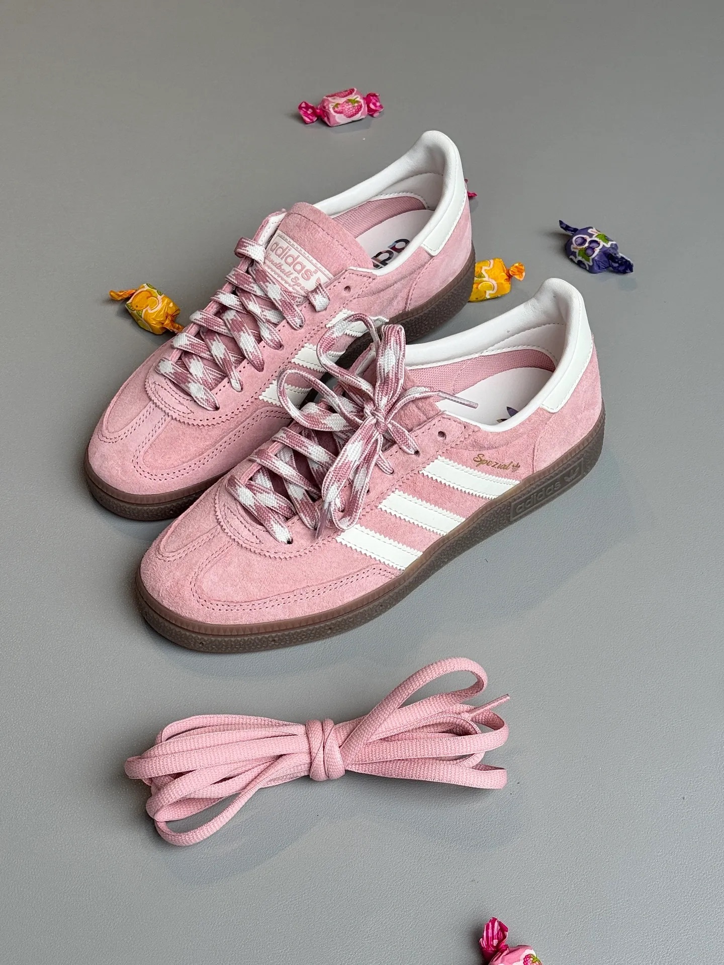 ADIDAS HANDBALL SPEZIAL 調色盤系列 蜜桃粉 奶油白 編織鞋帶 男女鞋 KJ6305 / 預購