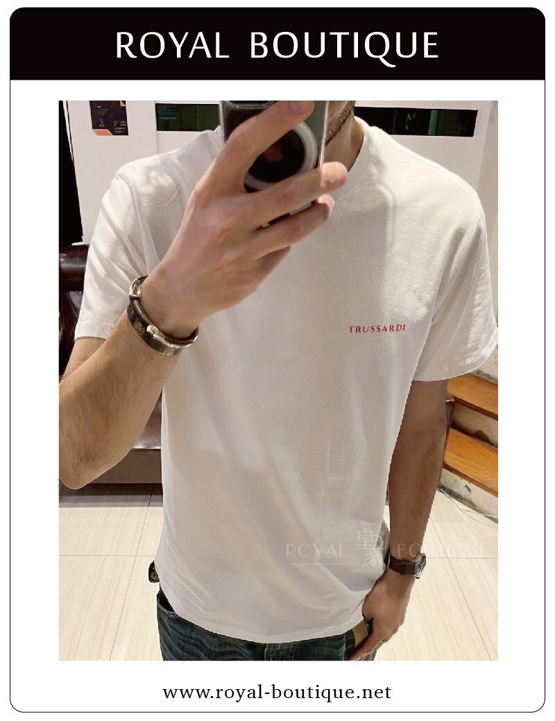 TRUSSARDI  JEANS 左胸英字LOGO小標短T