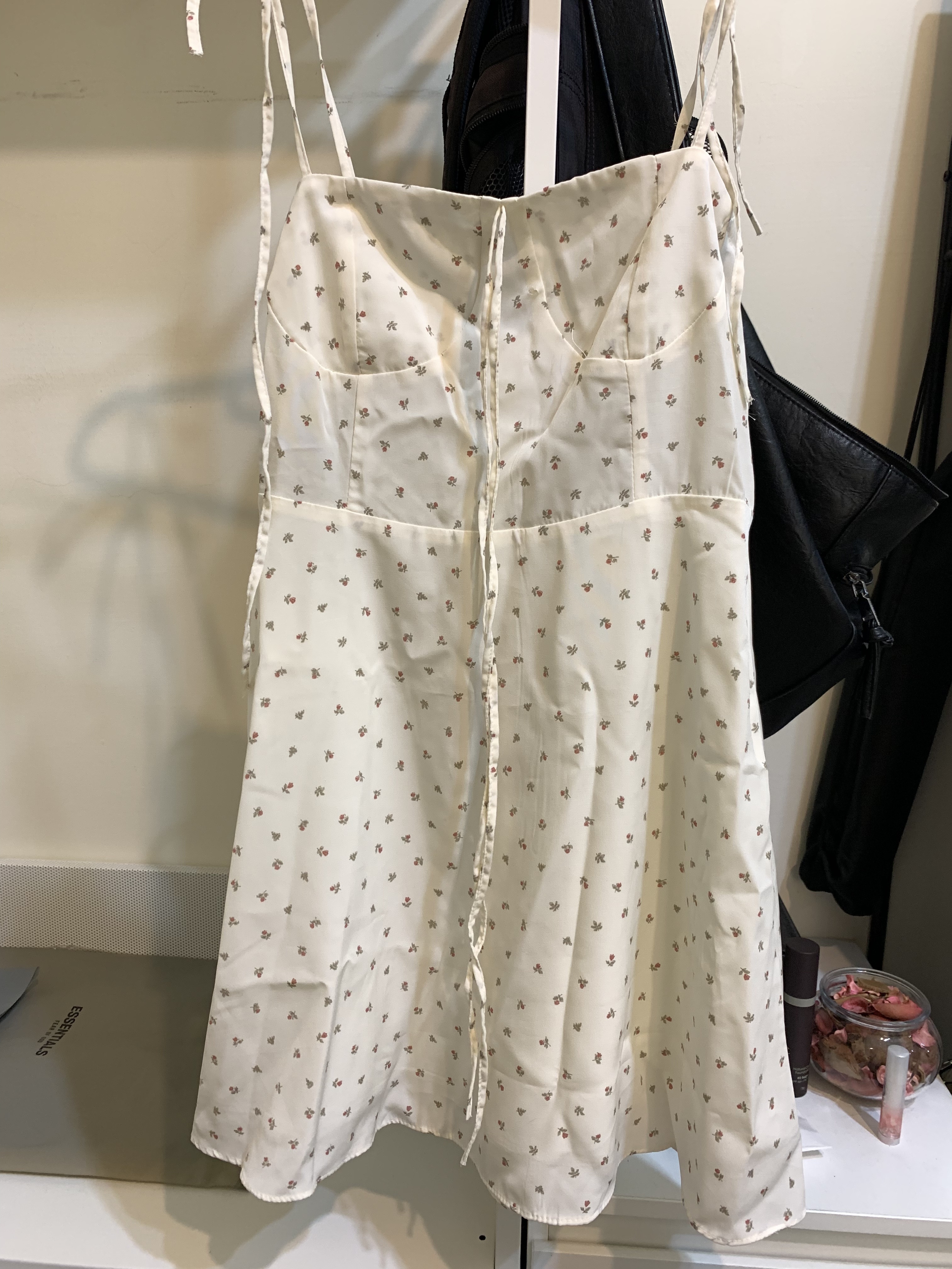 碎花 綁帶 洋裝（瑕）