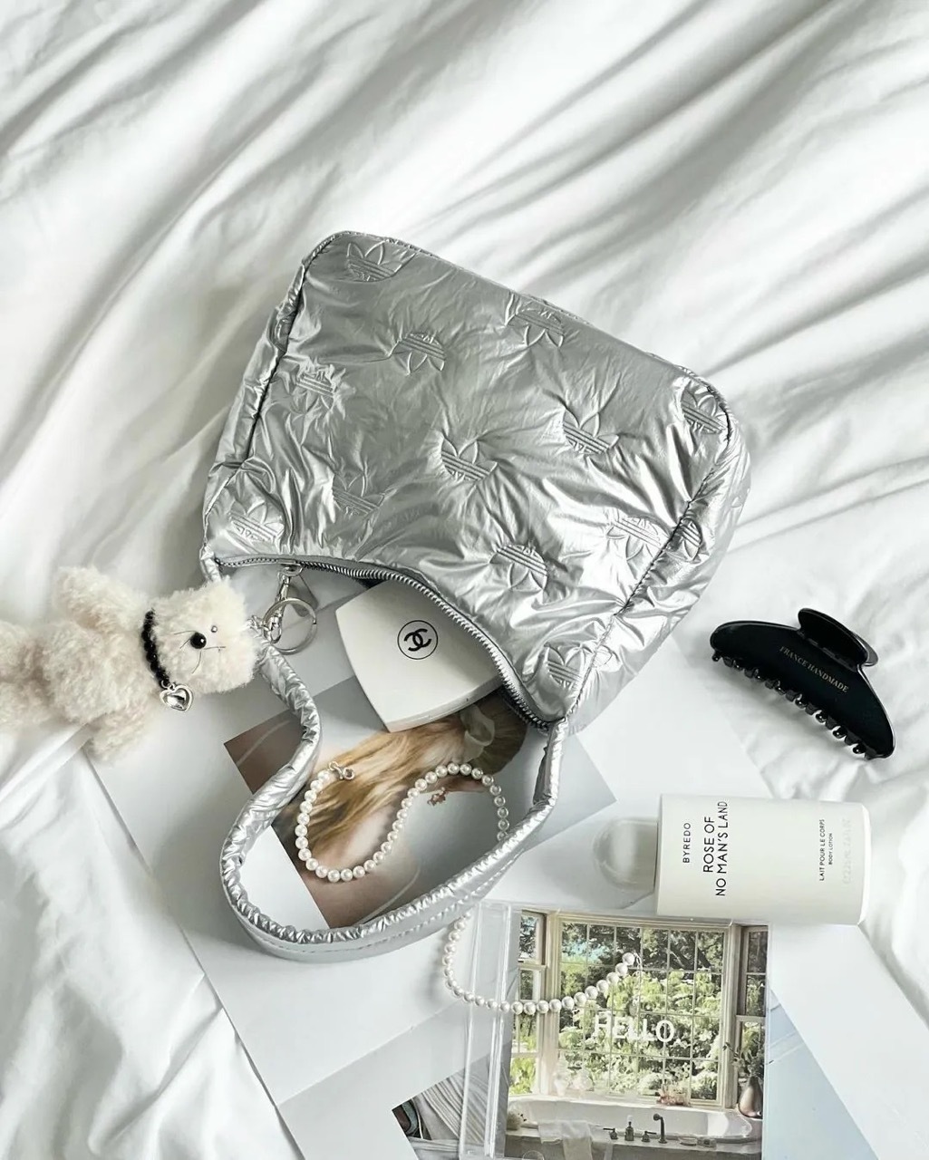 ADIDAS ORIGINAL 三葉草 銀色 液態銀 腋下包 單肩包 手提包 太空銀 印花 II3393 / 現+預