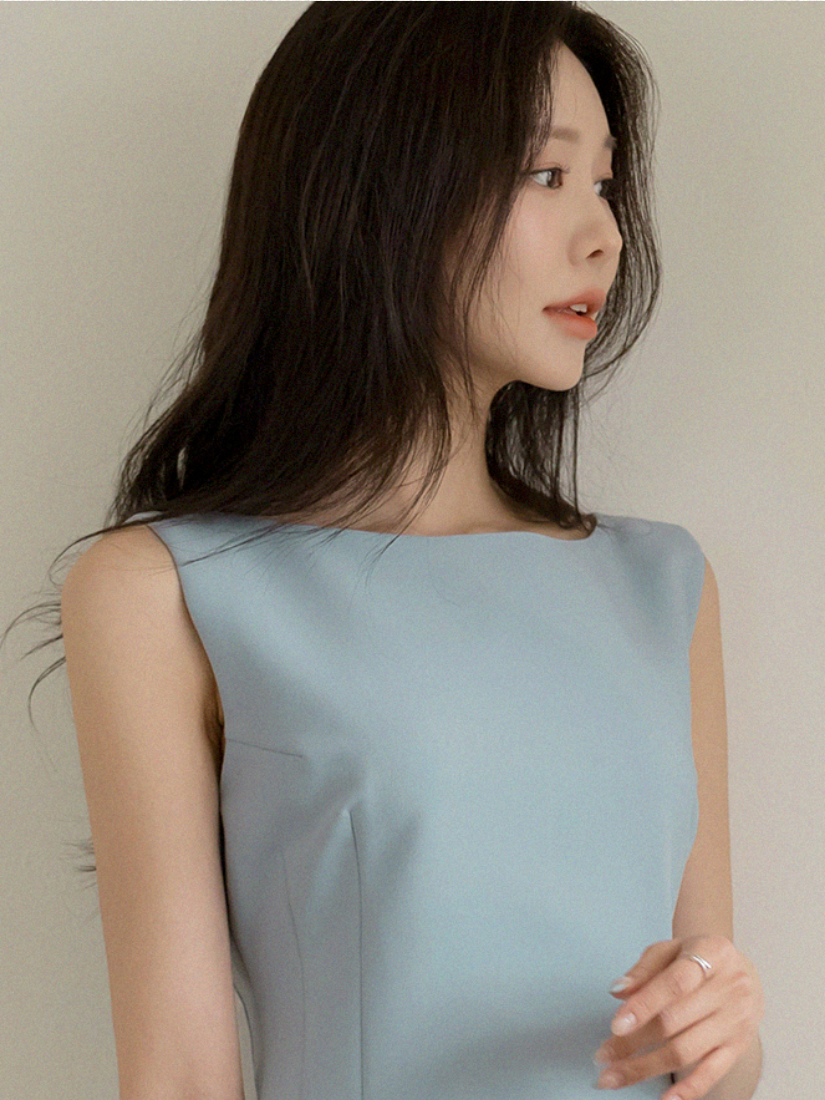 [現貨] Nelly 無袖船領素洋裝 [ 天空藍 / M ]
