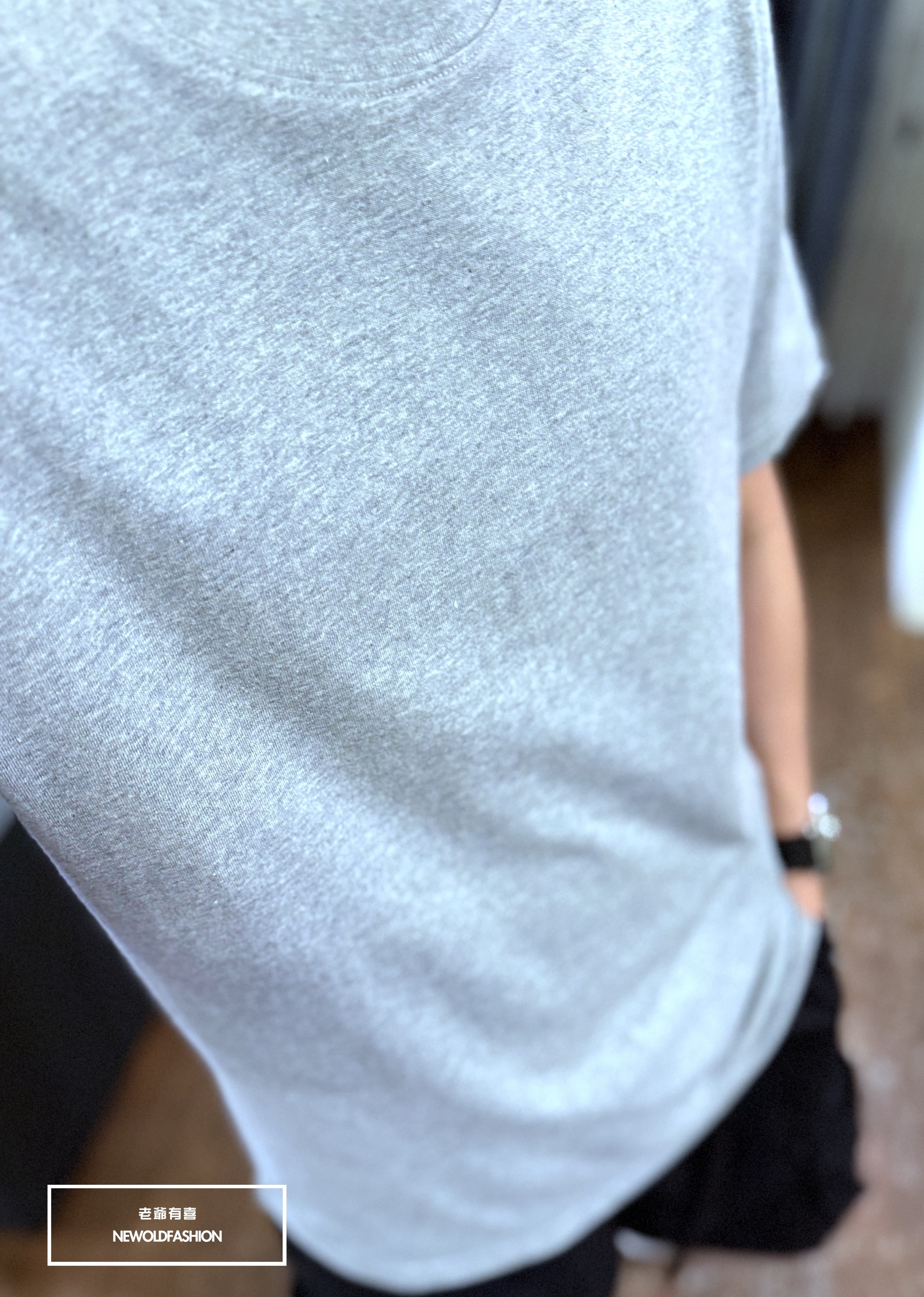 『熱銷到貨』重磅UPF50+超高防護係數素色短Ｔ恤-淺灰