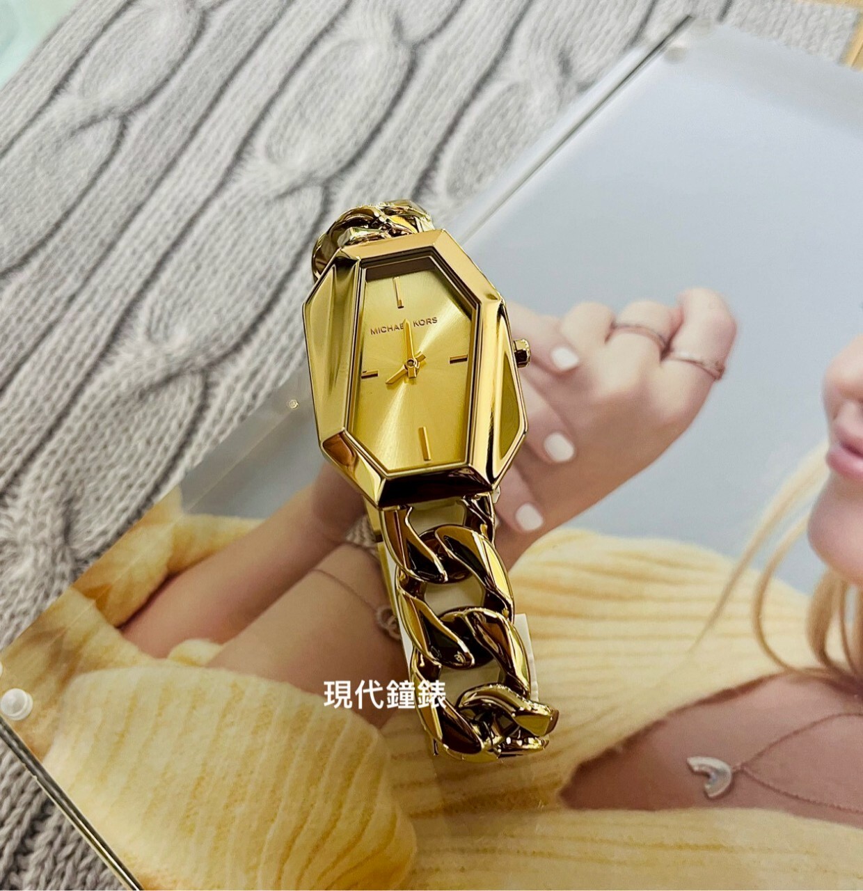 【MICHAEL KORS】Mini Suri 時尚幾何造型女錶MK4878 24mm 現代鐘錶