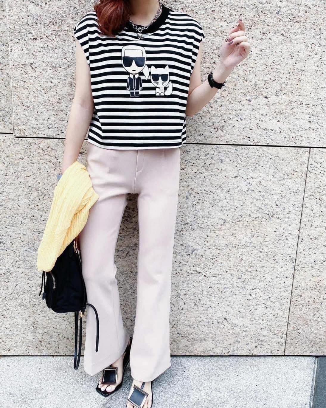 【時髦百搭的條紋造型設計上衣】（現貨）